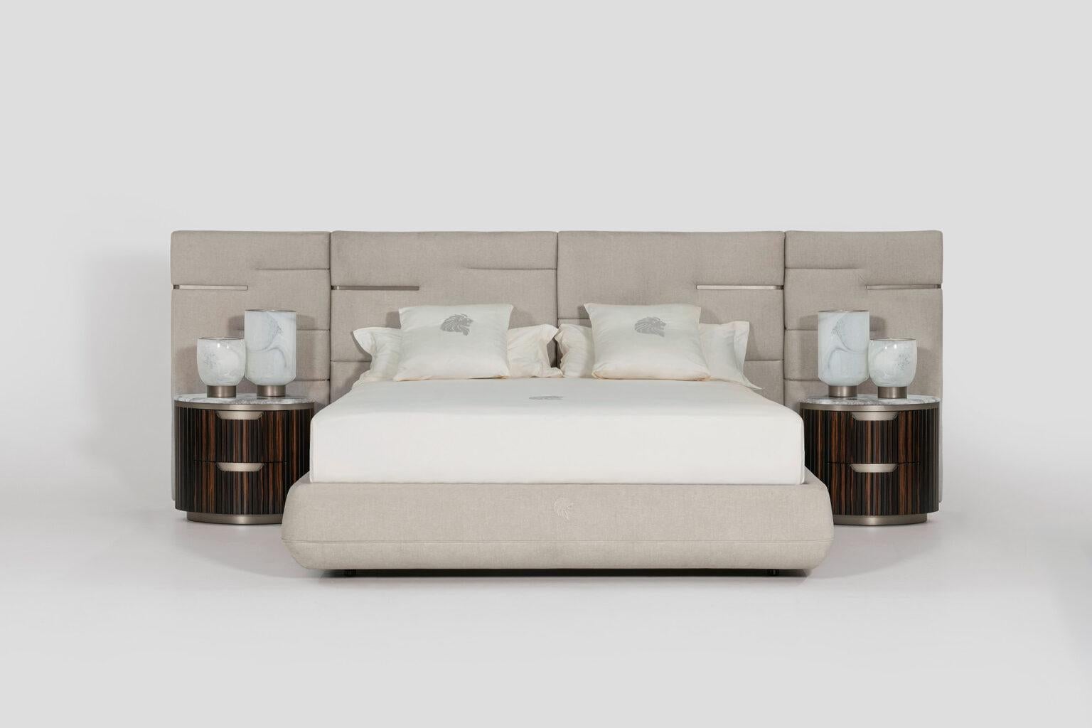 Contemporary Giorgio Collection Italian Luxor Night table with marble top For Sale