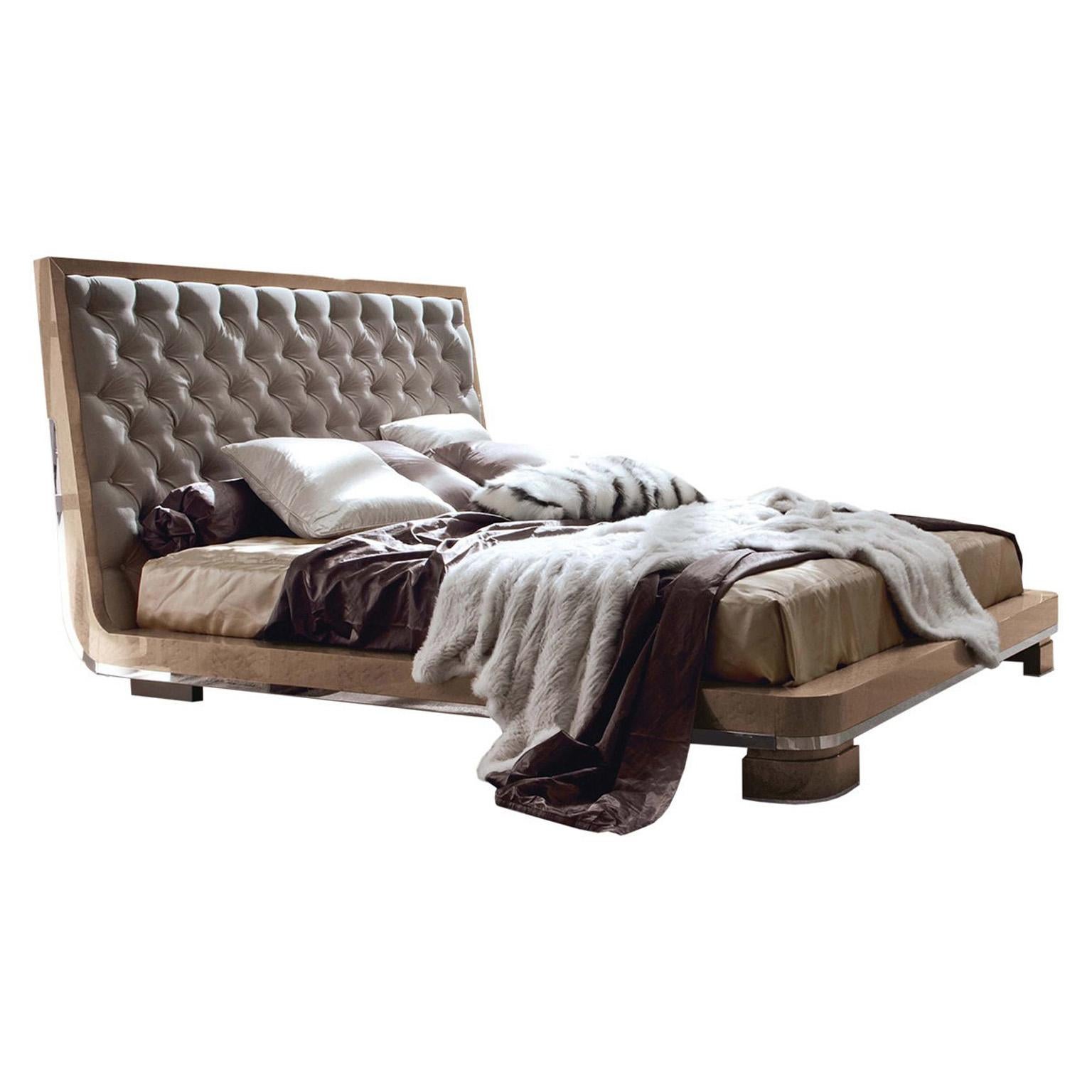Fait main Giorgio Collection Tufted Upholstered Leather Headboard King Bed Sunrise en vente