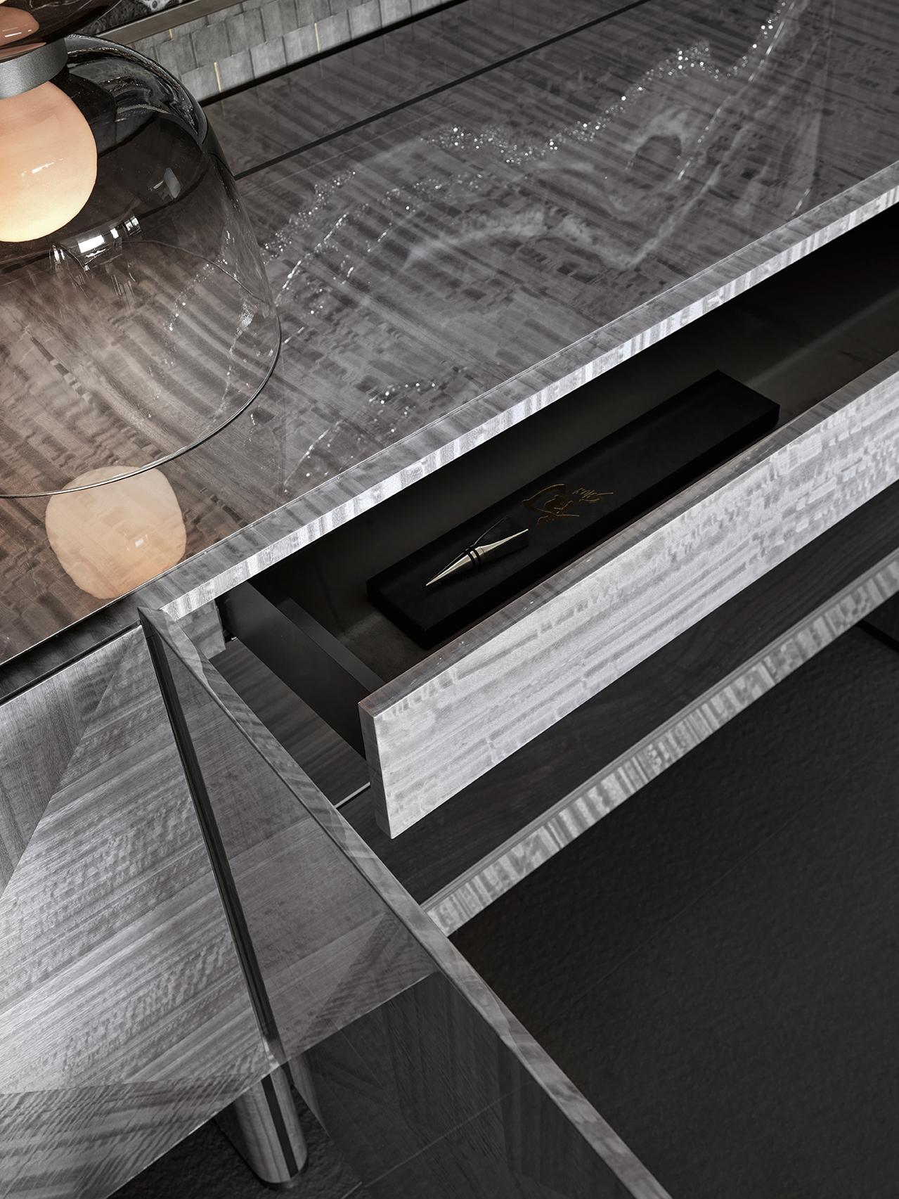 Giorgio Collection Moonlight Buffet In New Condition For Sale In New York, NY