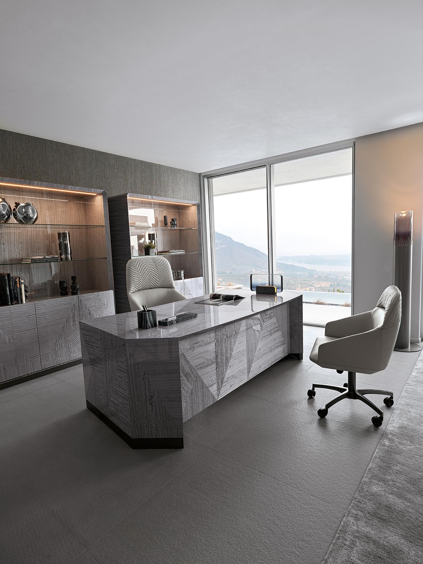 Hand-Crafted Giorgio Collection Moonlight presidential leather chair For Sale