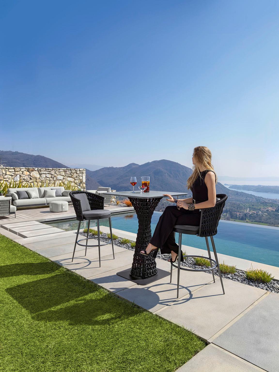 Giorgio Collection Dune Outdoor Garden Collection Outdoor Bar table Stone Top
Outdoor Bar table in combination of satined black metal treated in cataphoresis and Black woven cordage. 
Top in treated 
