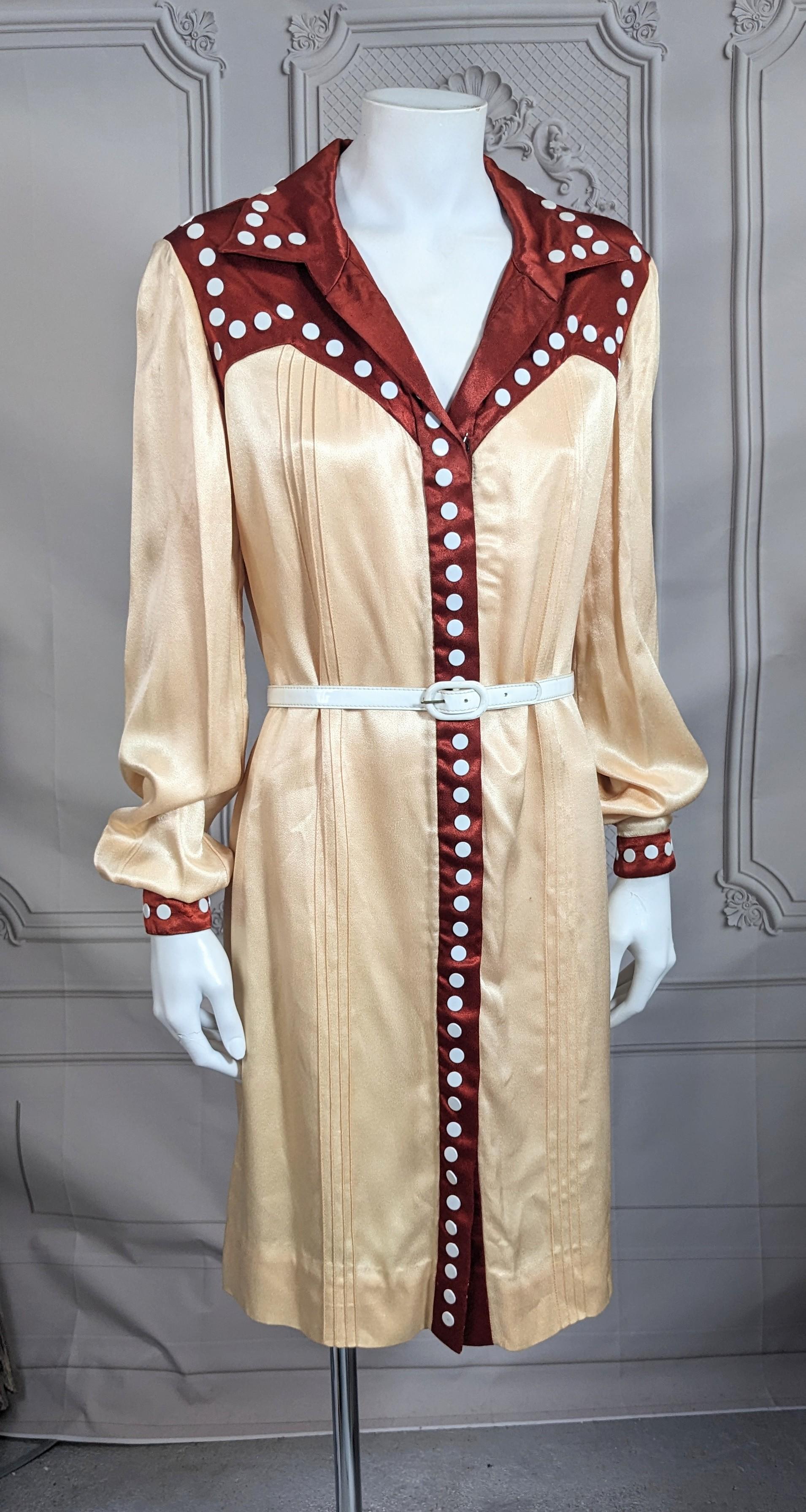 Giorgio di Sant' Angelo - Robe chemise en satin d'inspiration occidentale en vente 2