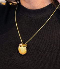 GIORGIO FACCHINI Colgante Escultural Abstracto De Oro Amarillo De 18 Quilates Con Coral