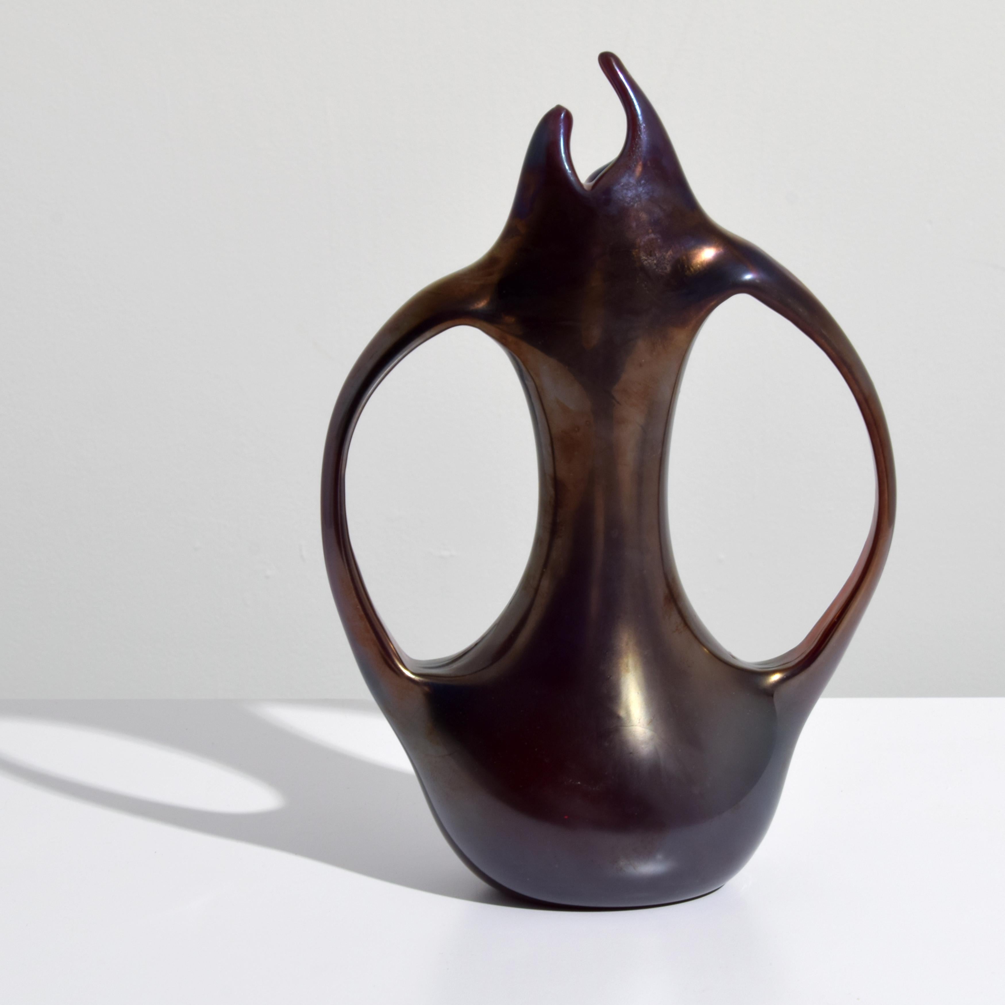 Giorgio Ferro “Anse Volante” Vase, Murano In Good Condition For Sale In Lake Worth Beach, FL