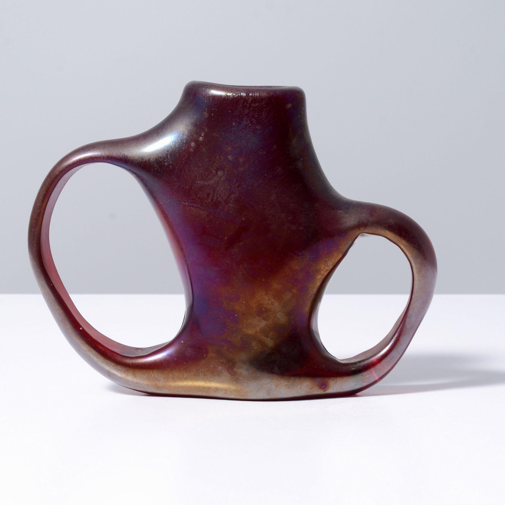Giorgio Ferro ANSE VOLANTE Vase, Murano (20. Jahrhundert) im Angebot