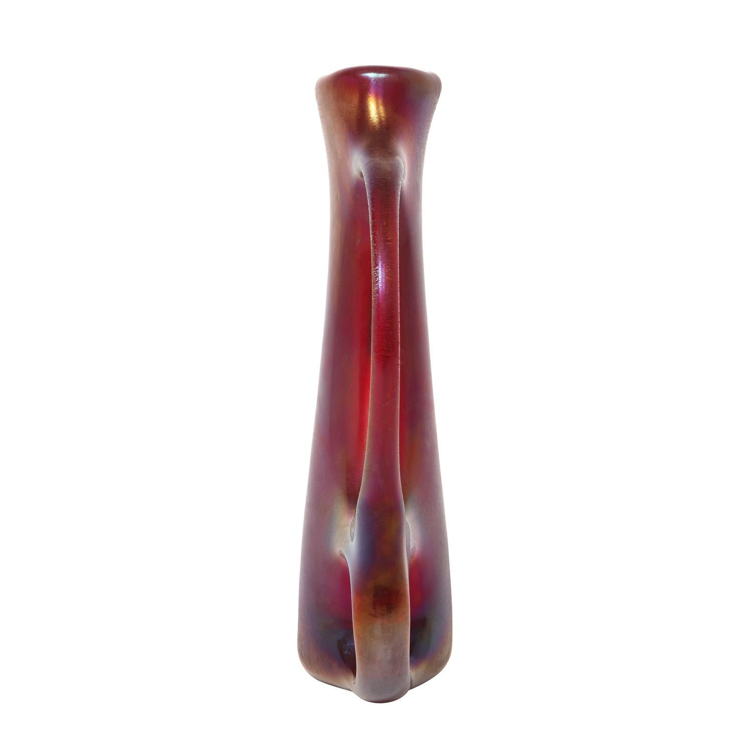 Vase aus mundgeblasenem rotem Glas aus der Serie 