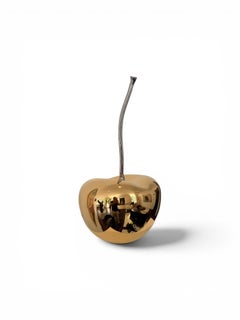 Cerámicas Cerise Gold: Fruta dorada de cereza, estilo posmoderno. Disponible