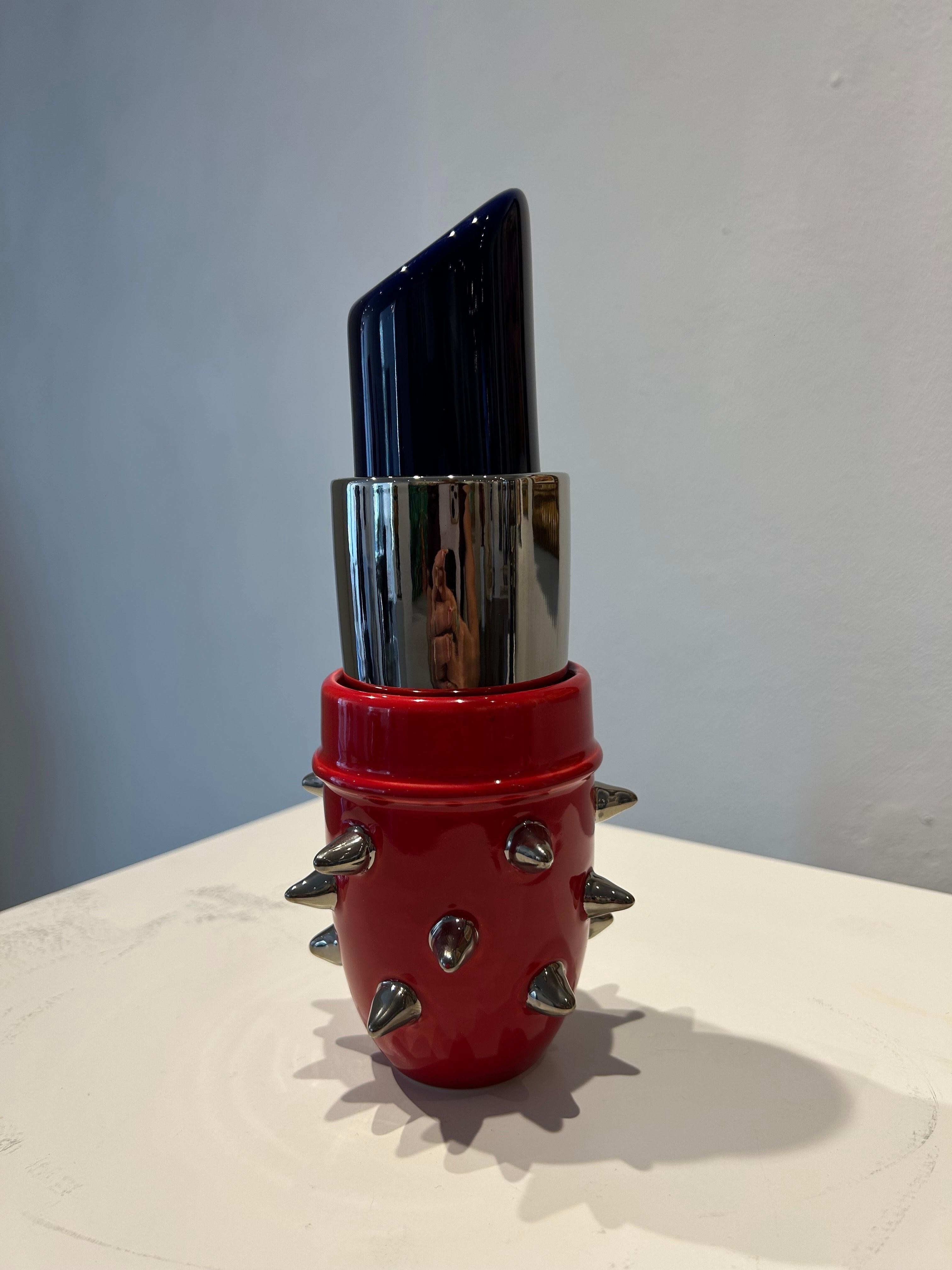 Truka Sadomaso Ceramica Mordern Lipstick Pop Art Scultura Nuovo - Sculpture di Giorgio Laveri