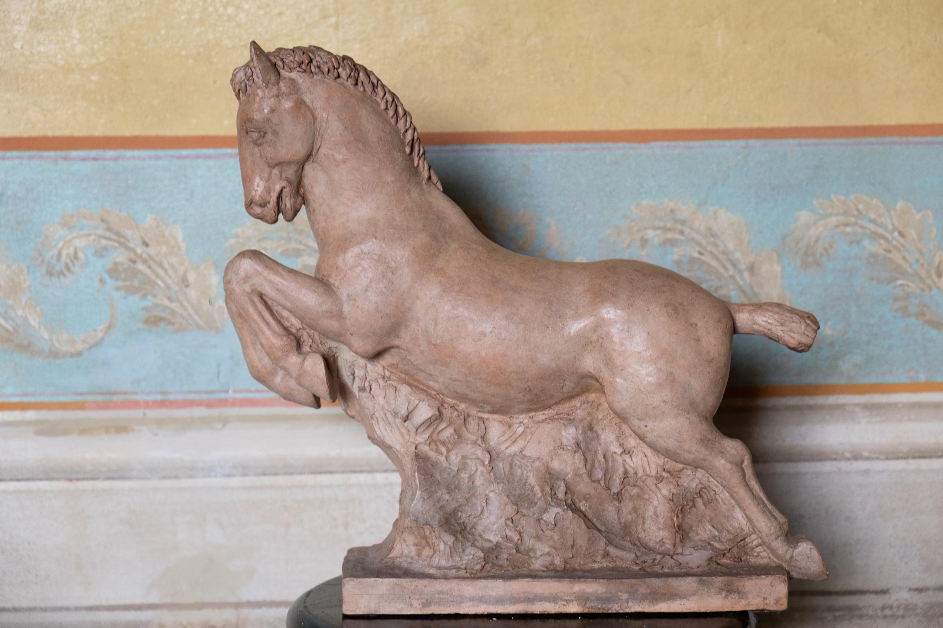 Caballo galopante de terracota. Firmado por Giorgio Rossi (1894-1981) en venta 4