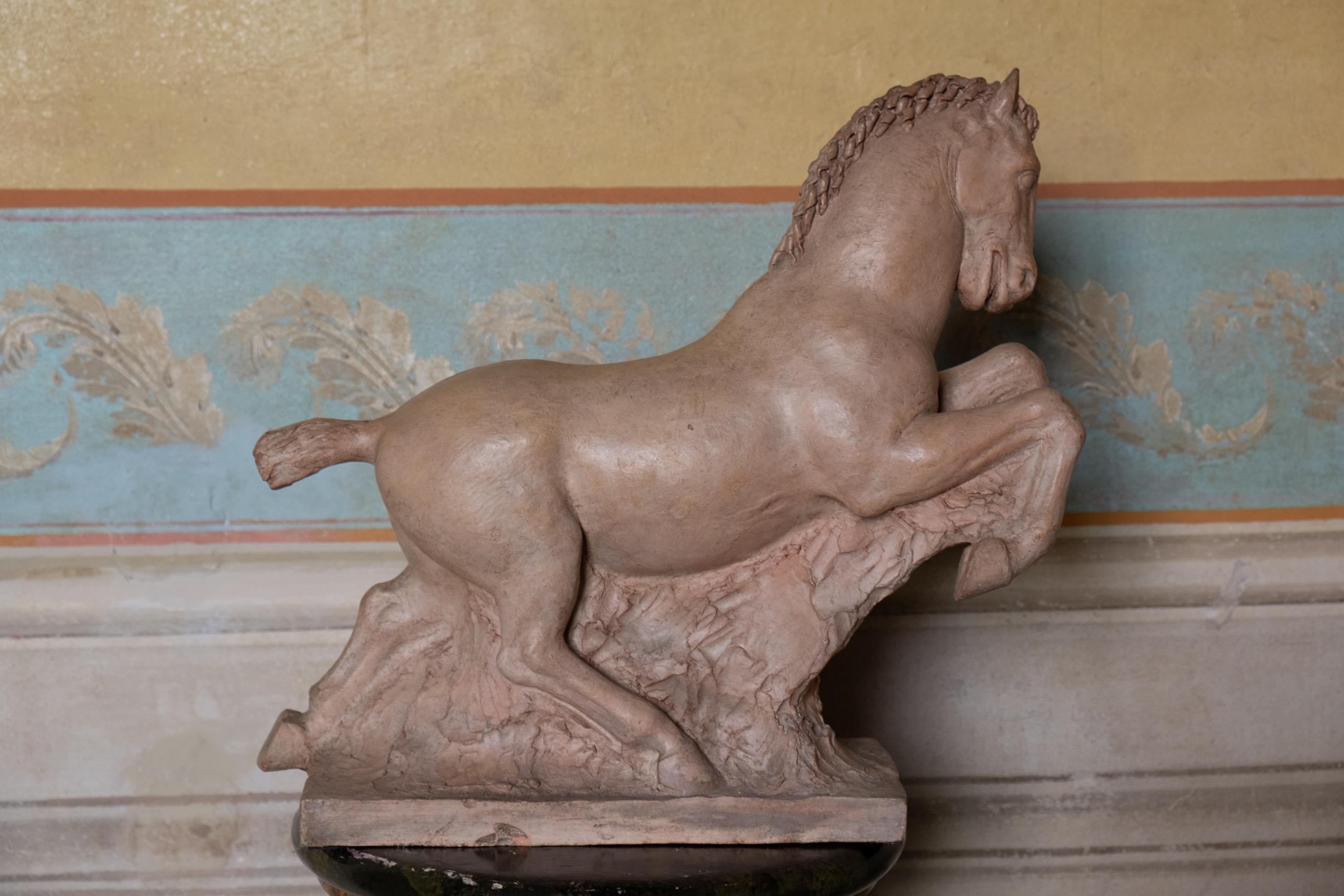 Caballo galopante de terracota. Firmado por Giorgio Rossi (1894-1981) en venta 8