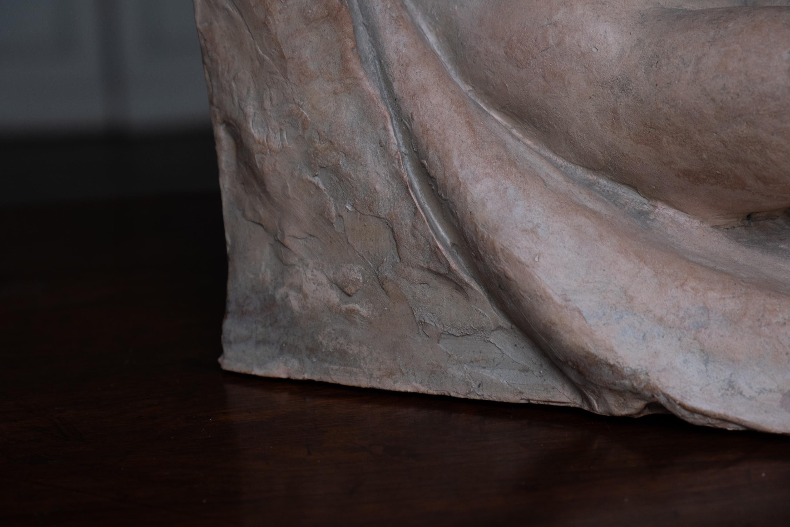 Woman Laying. Circa 1930-1940, Giorgio Rossi (1894–1981), Tuscan Sculptor in vendita 15
