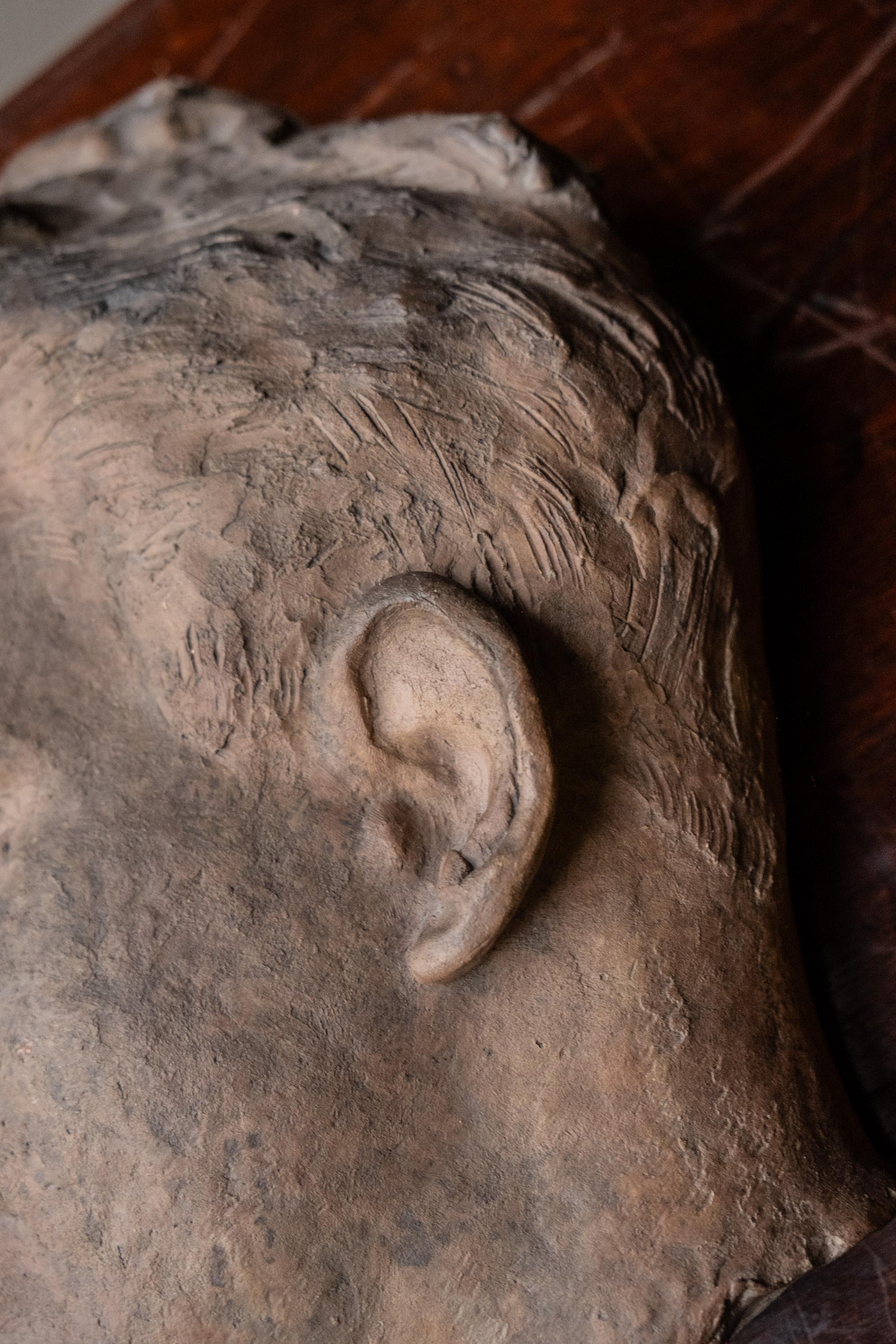 Asymmetrical head of man, terracotta, 1930s-40s, Giorgio Rossi (1894-1981). in vendita 2