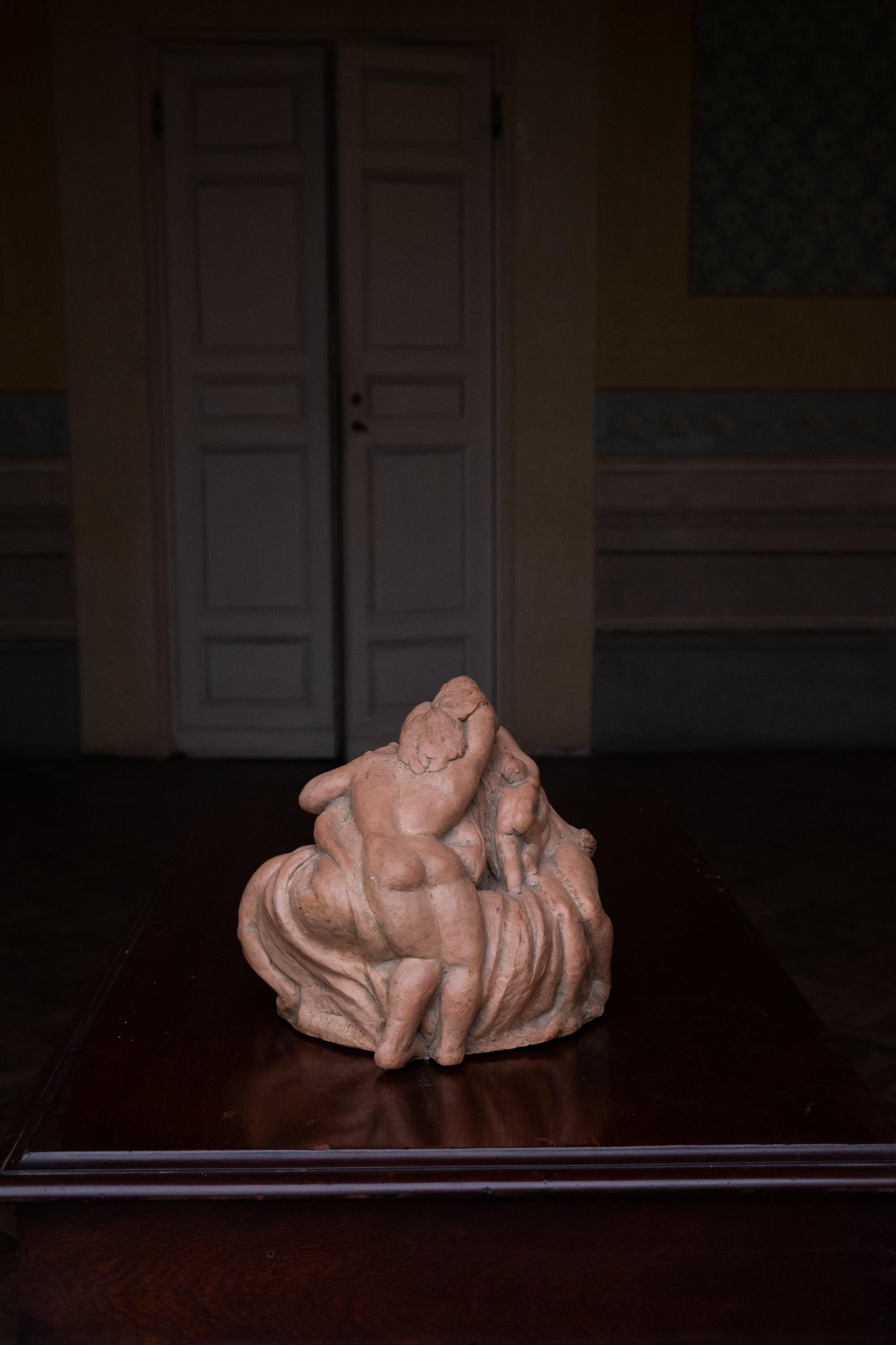 Entangled bodies, terracotta sculpture, 1942, Giorgio Rossi (1894-1981). For Sale 3