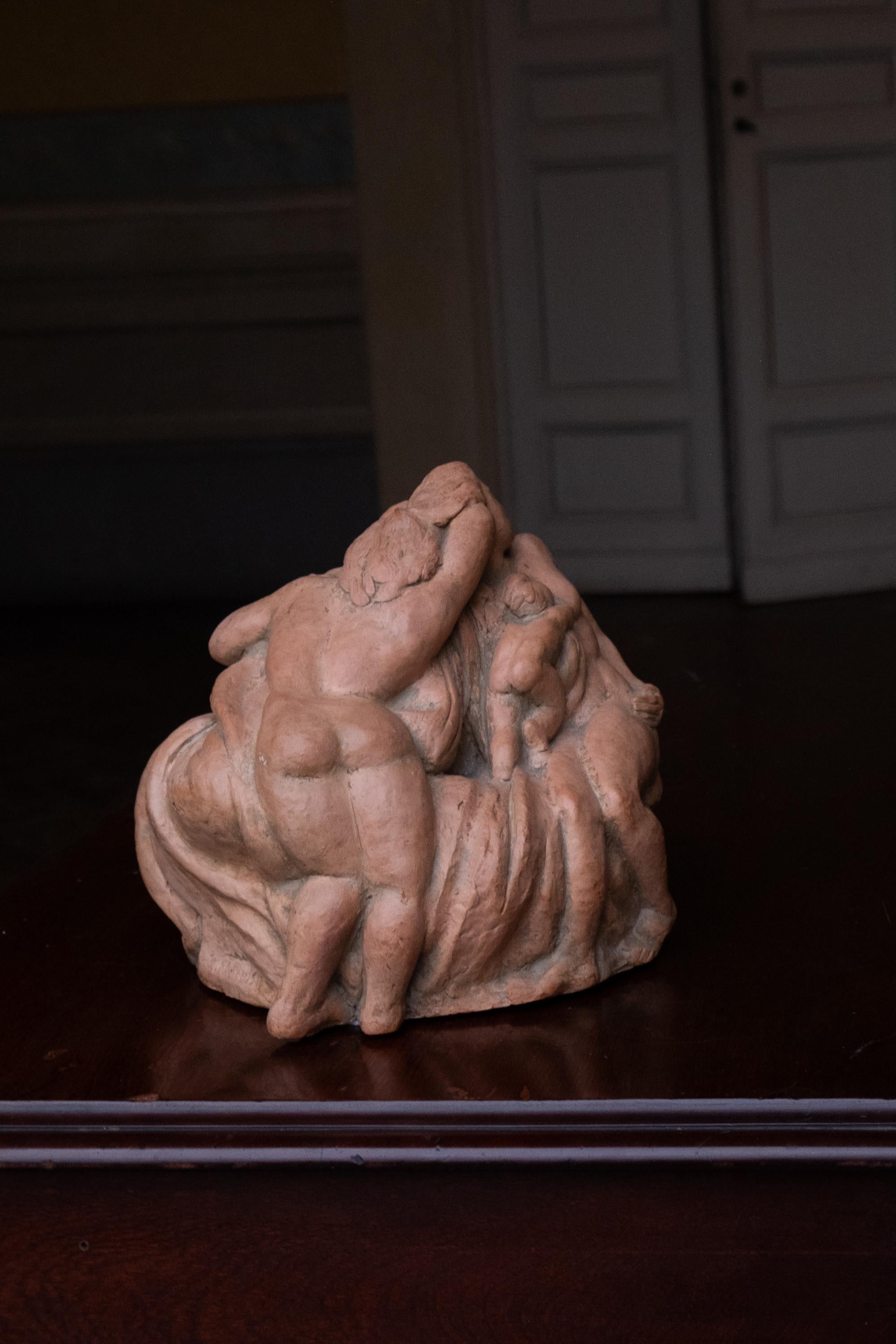 Entangled bodies, terracotta sculpture, 1942, Giorgio Rossi (1894-1981). For Sale 4
