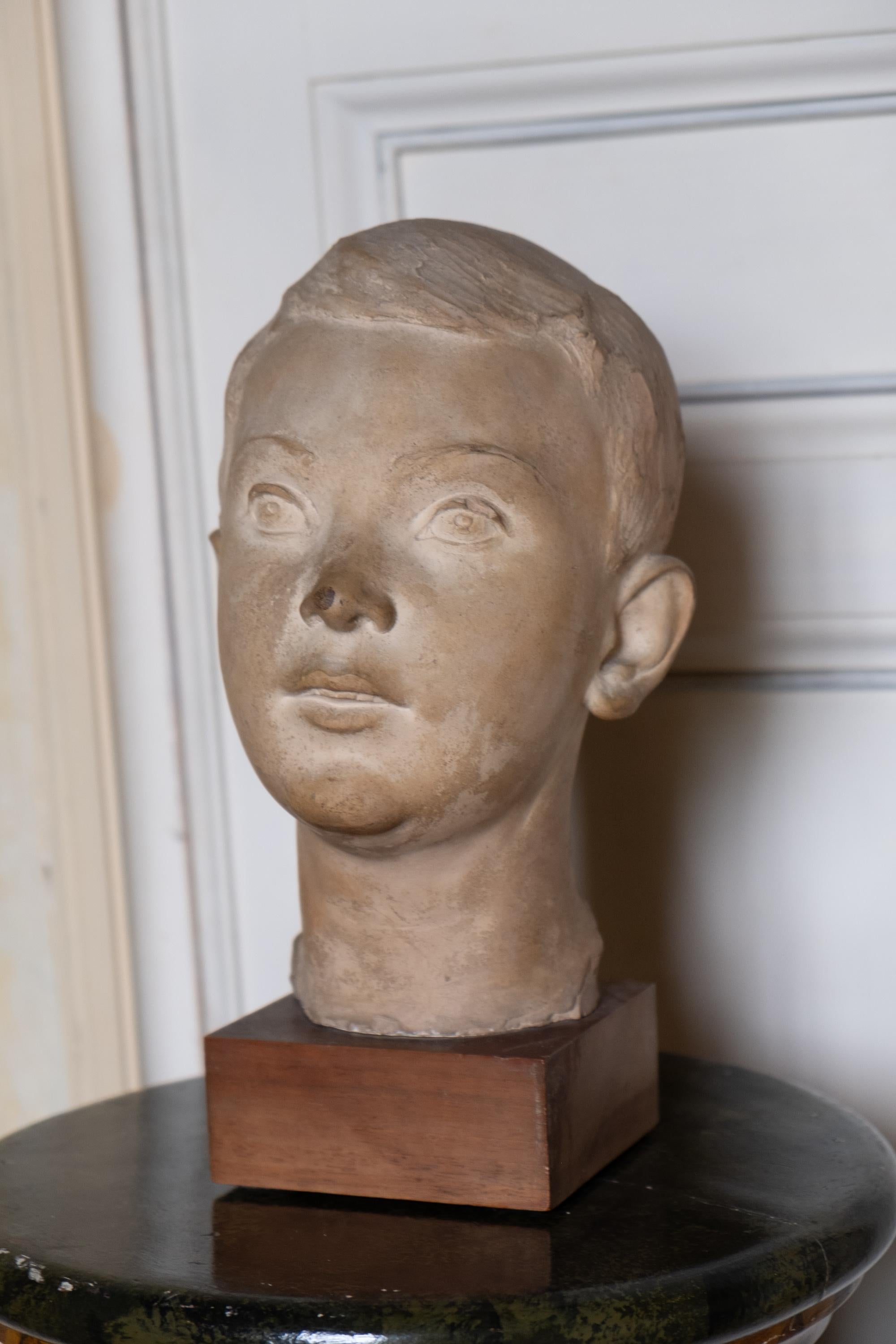 Retrato de niño, escultura de terracota, años 30-40, Giorgio Rossi (1894-1981). en venta 1
