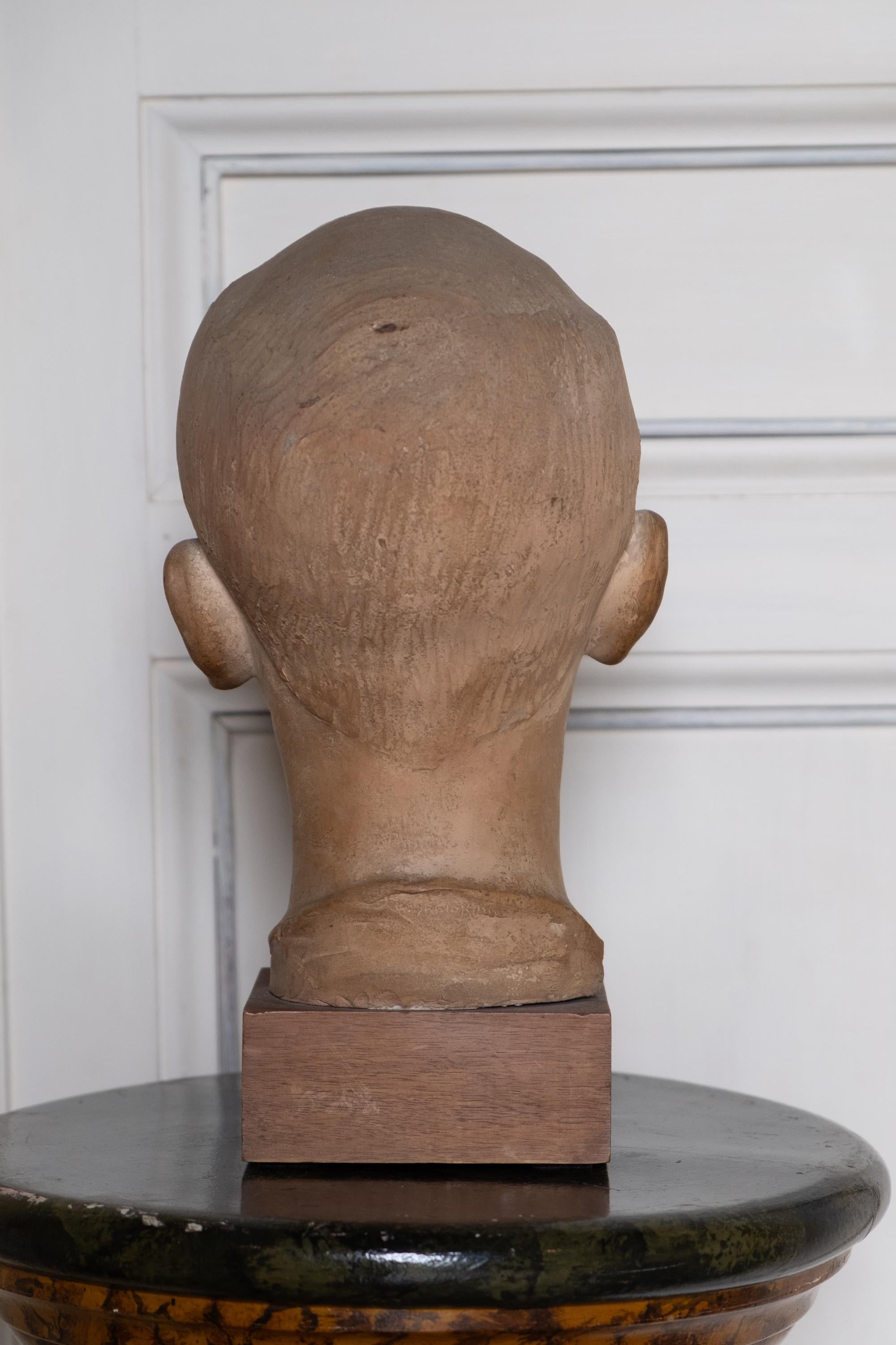 Retrato de niño, escultura de terracota, años 30-40, Giorgio Rossi (1894-1981). en venta 6
