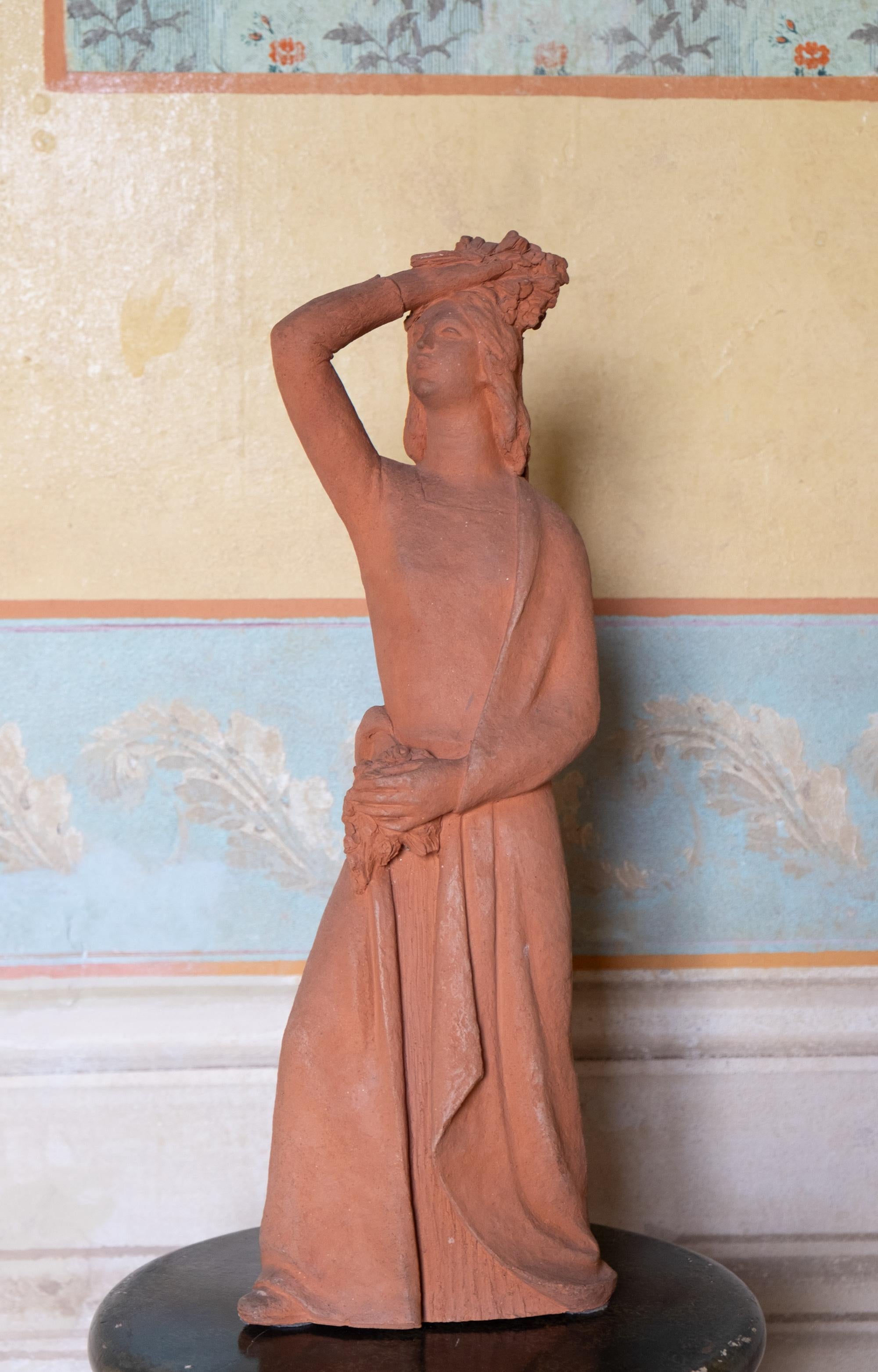 Woman with flowers on head, terracotta, 1930s-40s, Giorgio Rossi (1894-1981). For Sale 10