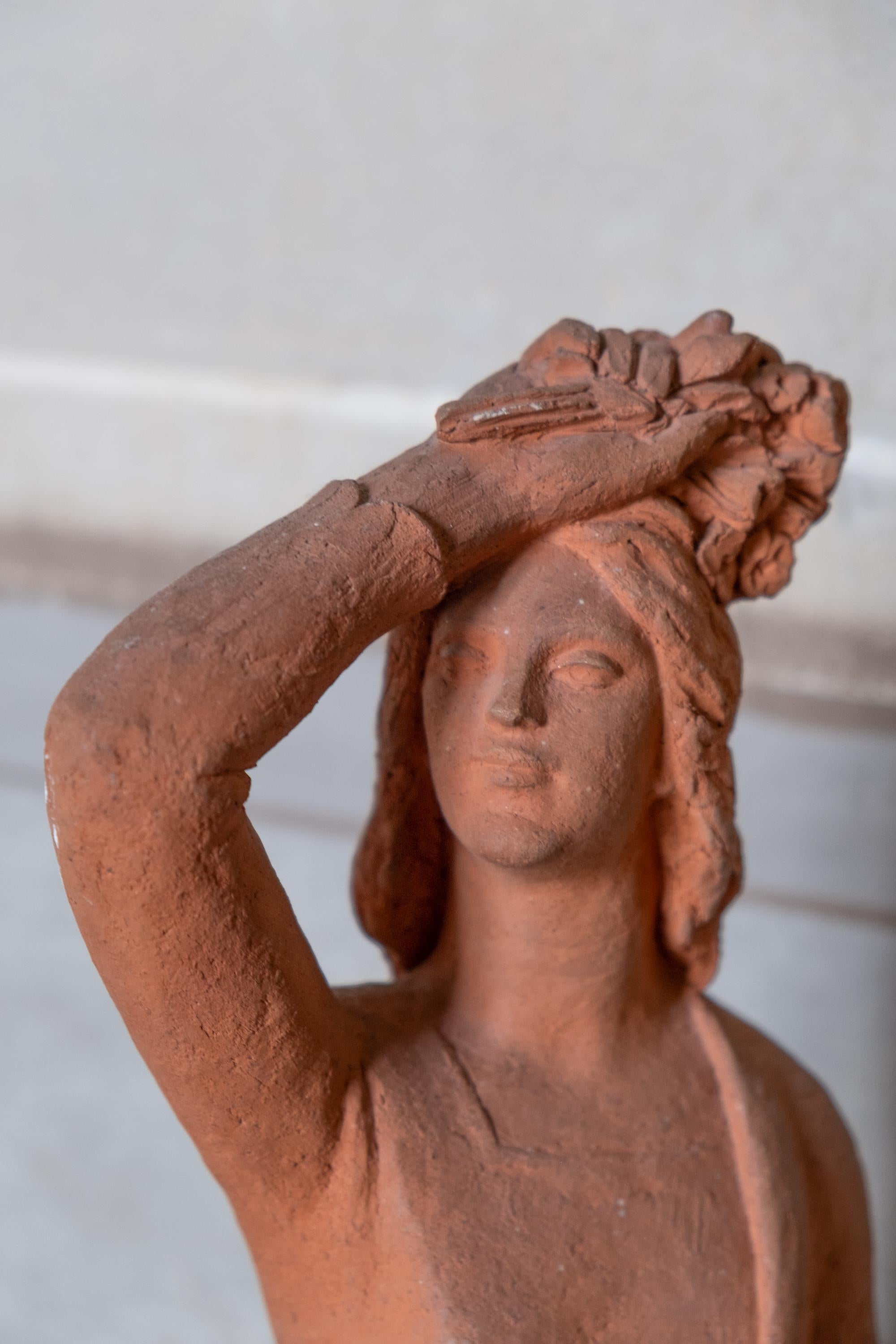 Woman with flowers on head, terracotta, 1930s-40s, Giorgio Rossi (1894-1981). For Sale 4