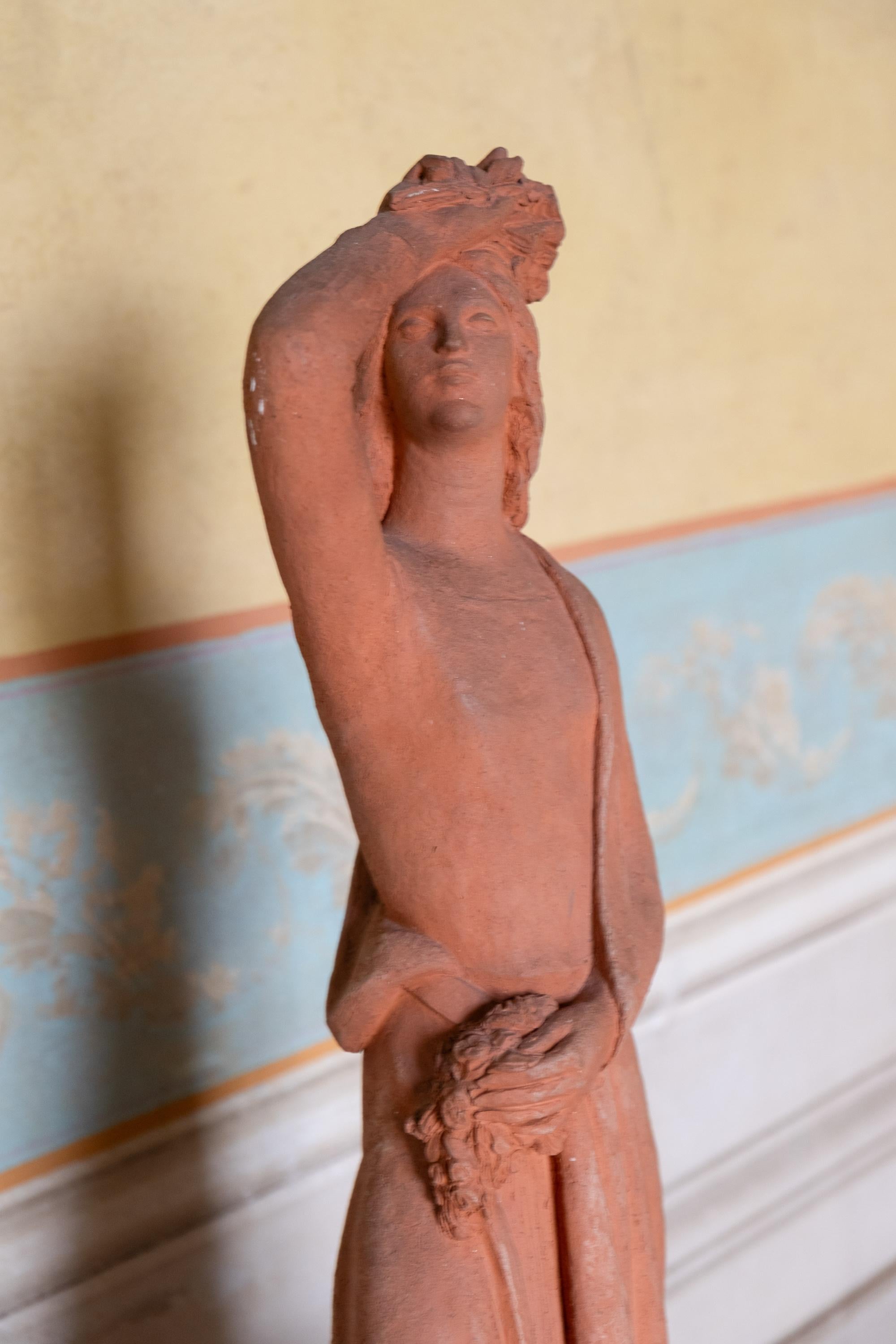 Woman with flowers on head, terracotta, 1930s-40s, Giorgio Rossi (1894-1981). For Sale 8