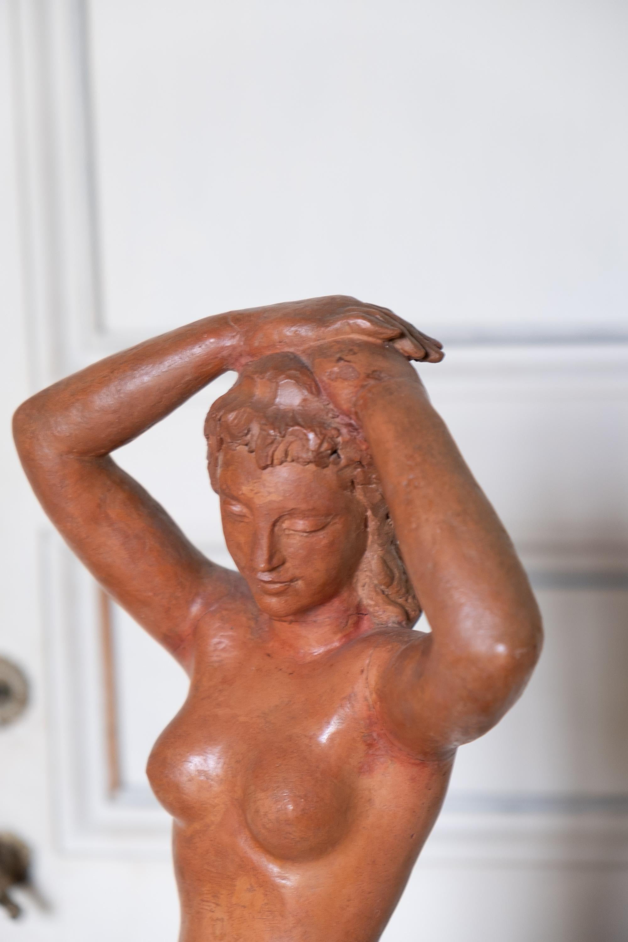 Mujer con las manos sobre la cabeza, terracota, 1945, Giorgio Rossi (1894-1981). en venta 9