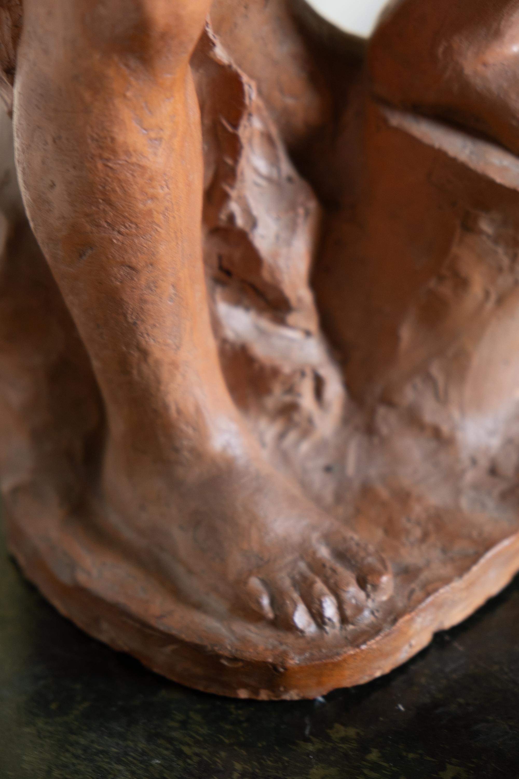 Mujer con las manos sobre la cabeza, terracota, 1945, Giorgio Rossi (1894-1981). en venta 10