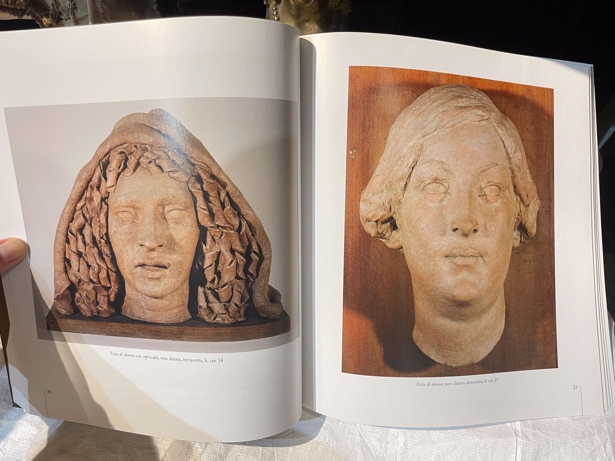 Rostro de mujer, escultura de terracota, años 30-40, Giorgio Rossi (1894-1981). en venta 13
