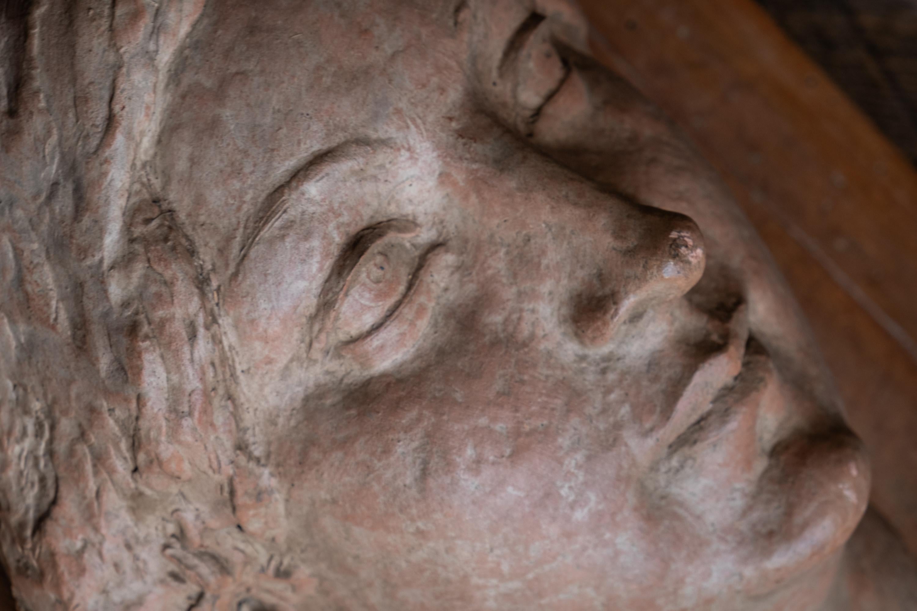 Rostro de mujer, escultura de terracota, años 30-40, Giorgio Rossi (1894-1981). en venta 2