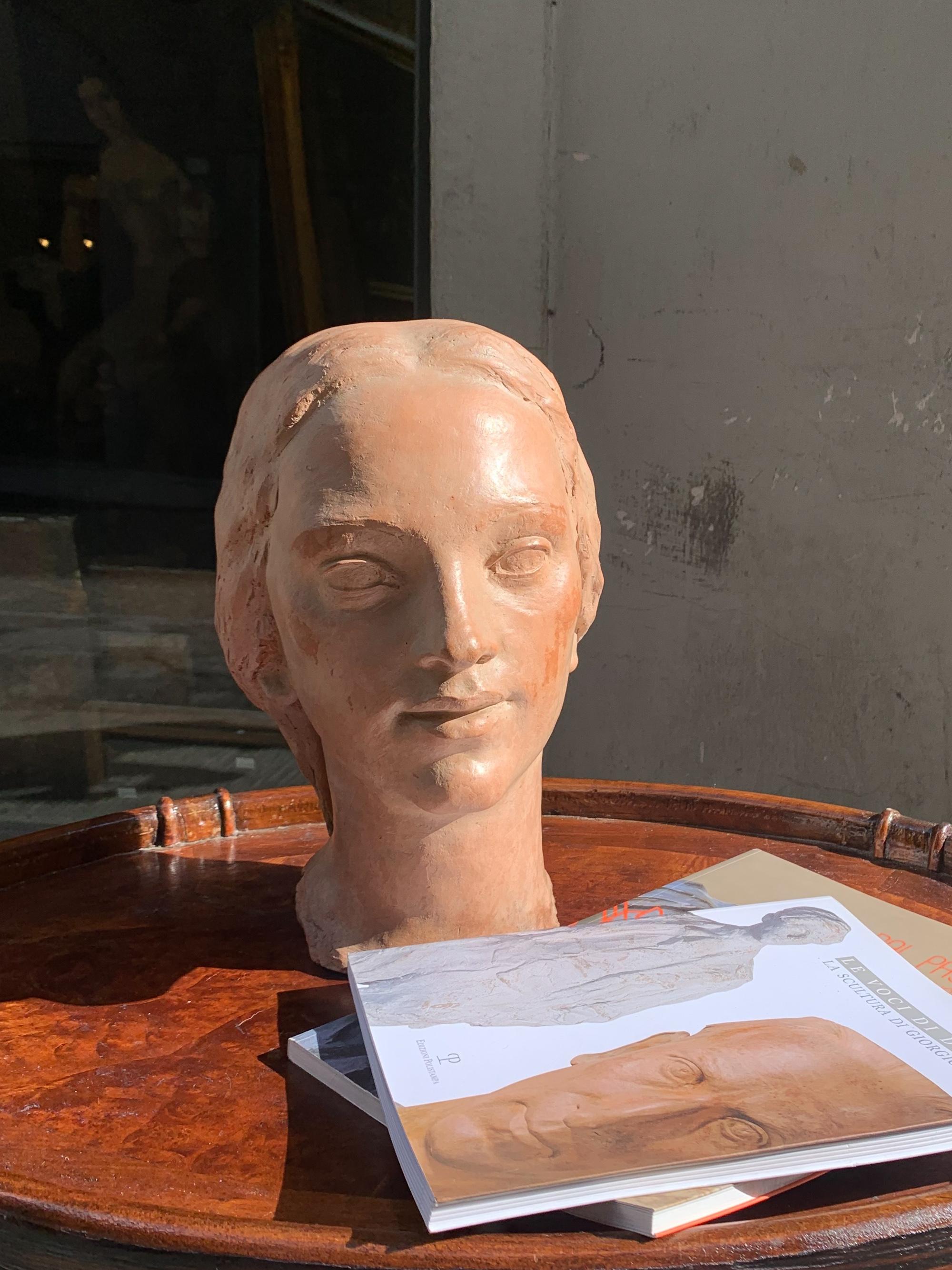 Tête de femme, sculpture en terre cuite, années 1930-40, Giorgio Rossi (1894-1981). 2