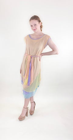 Giorgio Sant Angelo Resort 1983/1984 Mehrfarbiges pastellfarbenes Chiffonkleid mit Gürtel