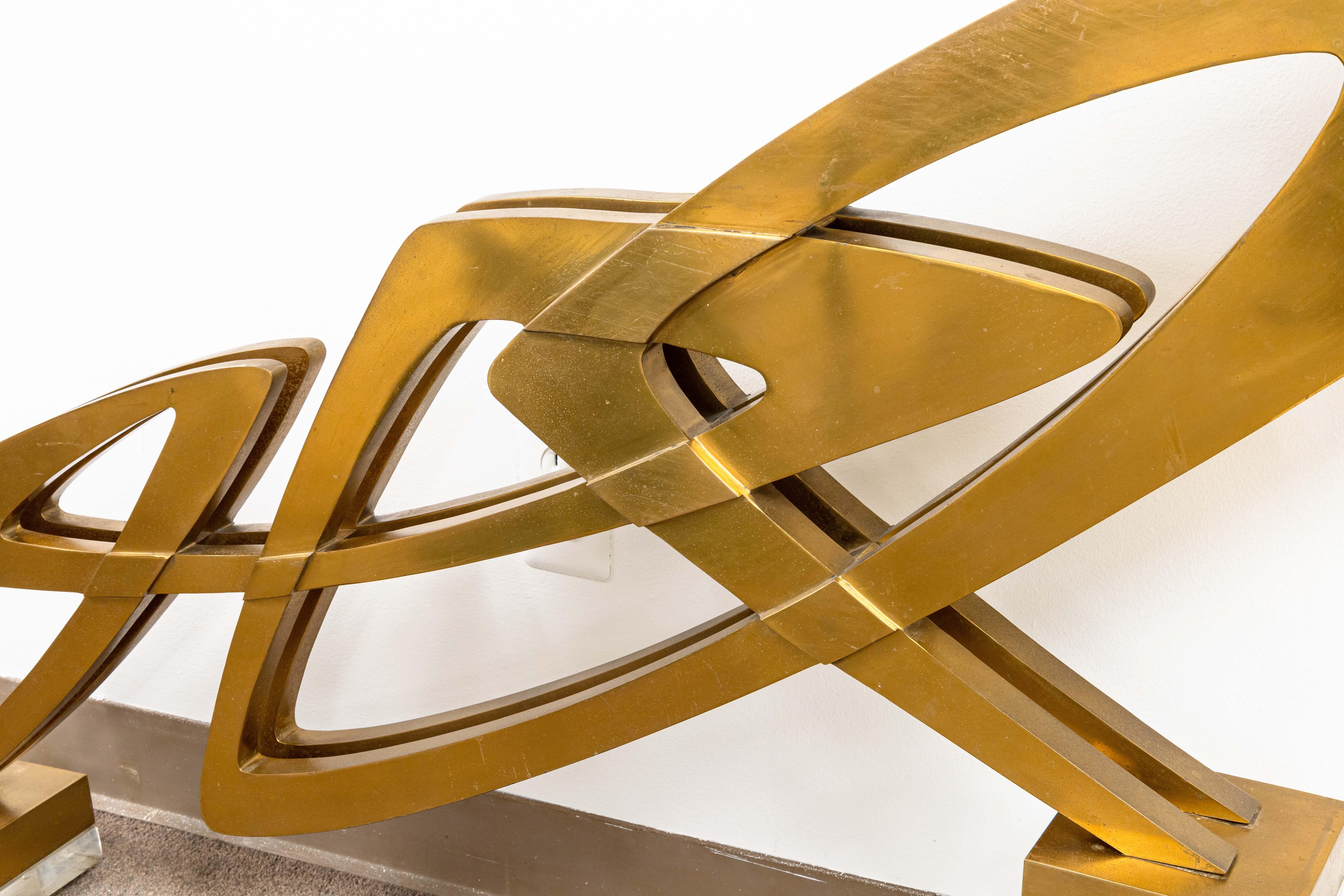 Italian Giorgio Zennaro Involute Concrescence Signed Modern Bronze Lucite Sculpture 1973 For Sale