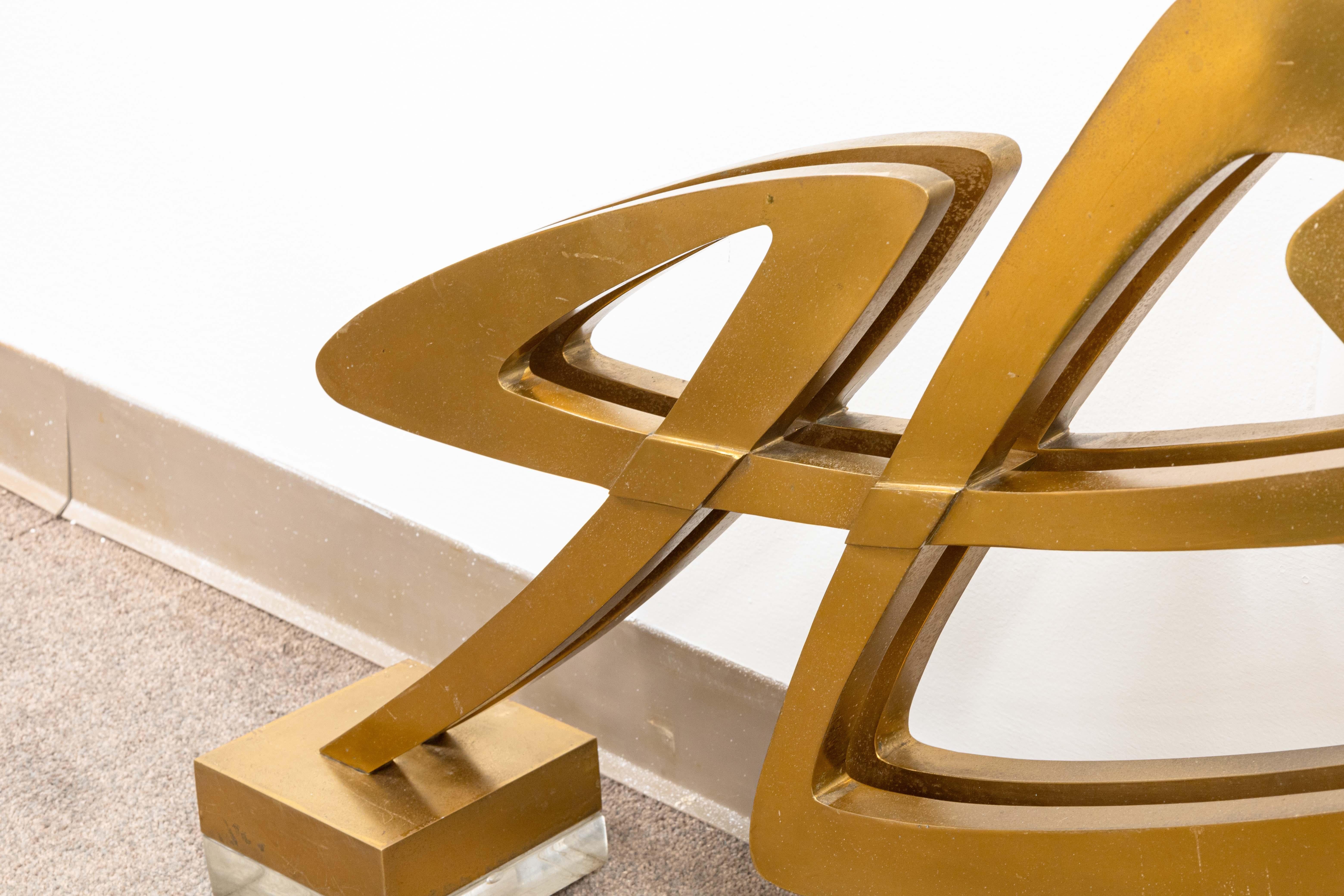 Giorgio Zennaro Involute Concrescence Signed Modern Bronze Lucite Sculpture 1973 In Good Condition For Sale In Keego Harbor, MI