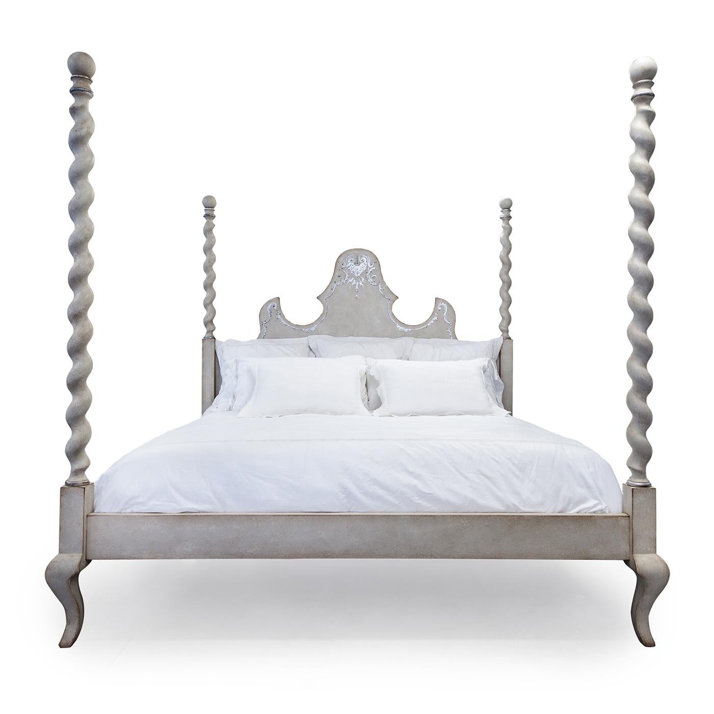 Italian Giotto Silver Textural Decorations King Size Bed For Sale
