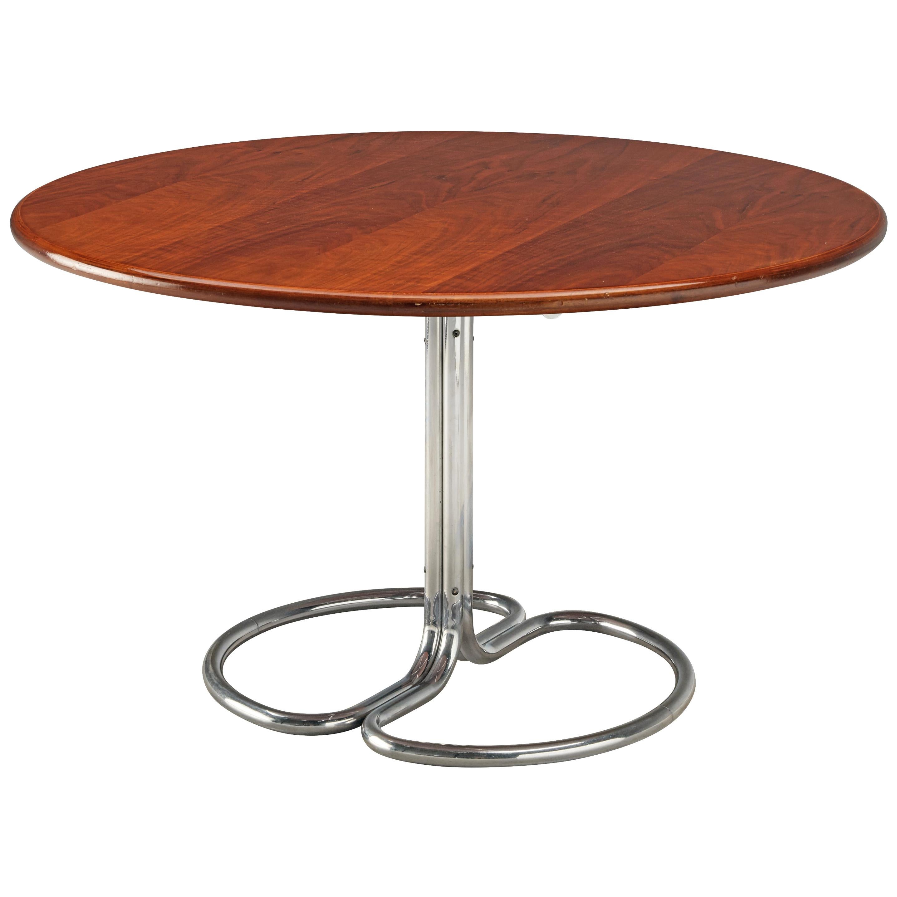 Giotto Stoppino for Bernini Round Dining Table 'Maia' in Walnut and Metal