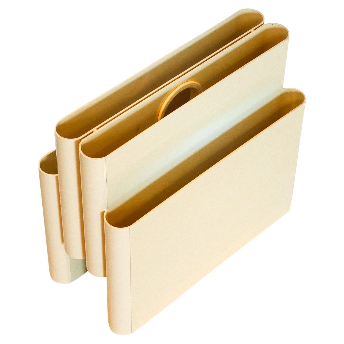 Giotto Stoppino For Kartell 1970 Italian Magazine Holder In Cream Plastic