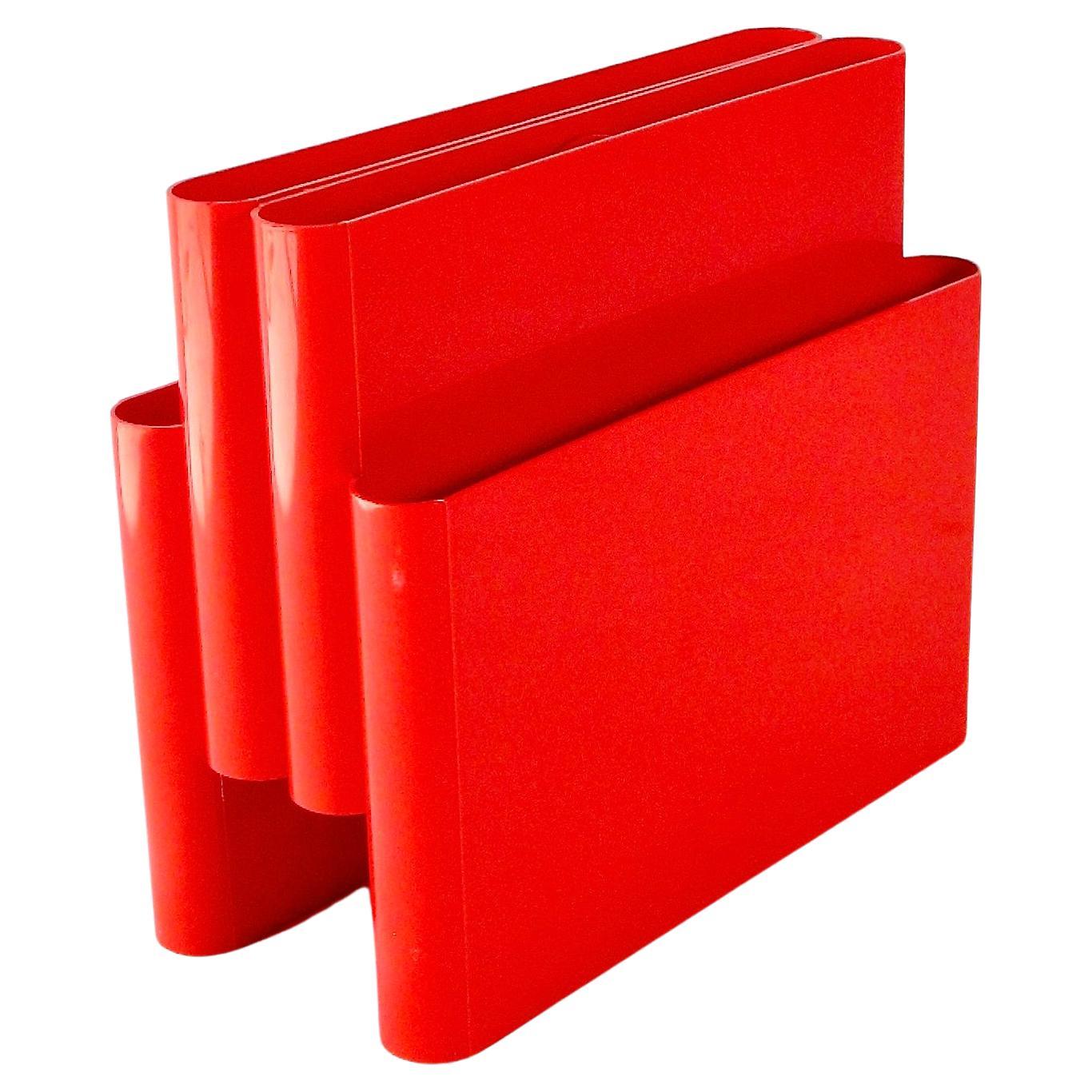 Giotto Stoppino for Kartell 1970s Post Modern bright red plastic magazine stand
