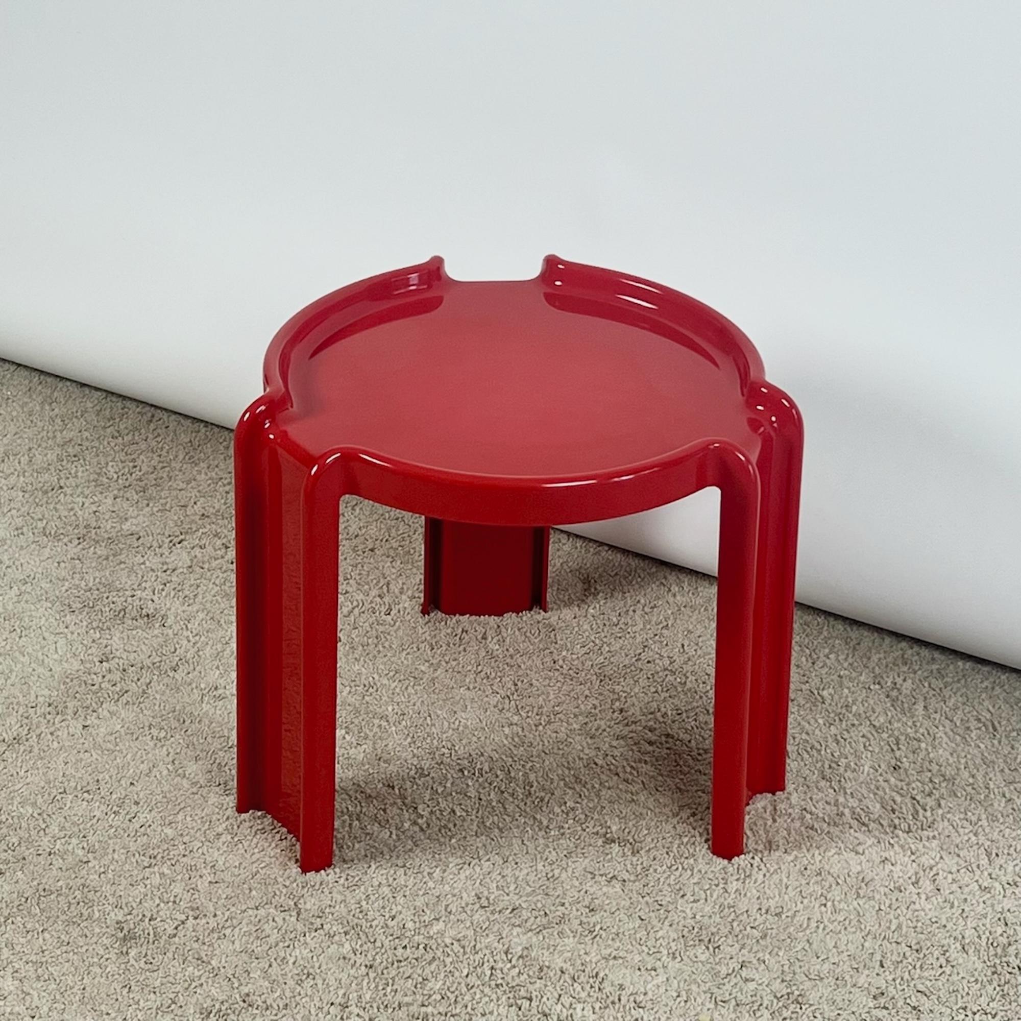 Space Age Giotto Stoppino Iconic Kartell Coffee Table Model 4905/6/7 in Glossy Red - 1970s