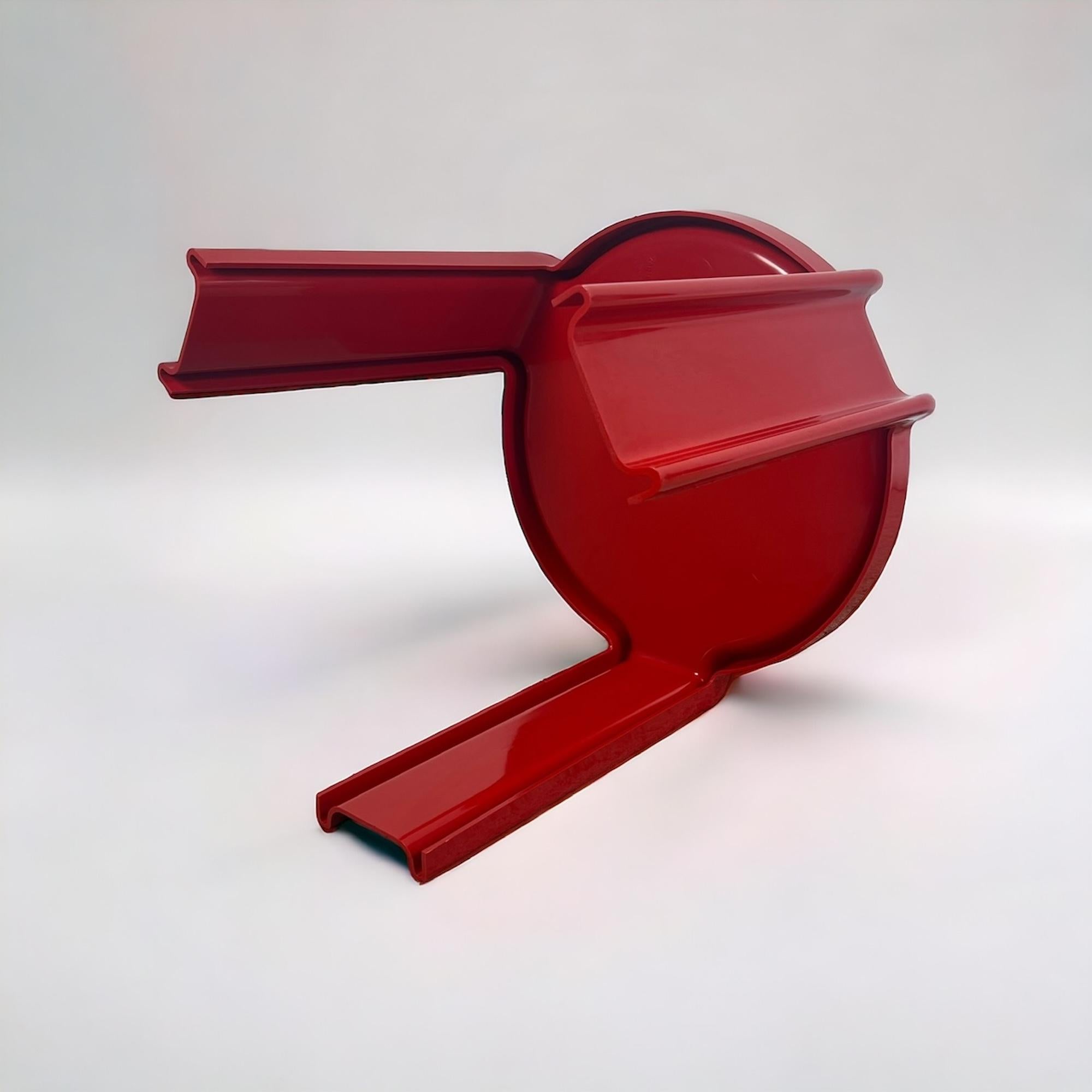 Giotto Stoppino Iconic Kartell Coffee Table Model 4905/6/7 in Glossy Red - 1970s 2