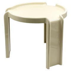 Giotto Stoppino Mesa de centro redonda icónica Kartell Modelo 4905/6/7, años 60