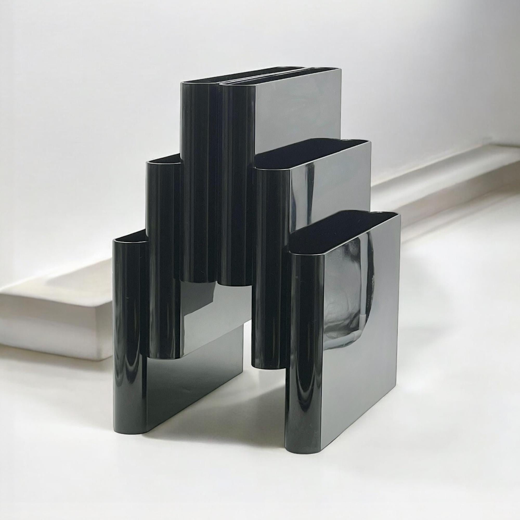 Plastic Giotto Stoppino Magazine Rack Disc Holder 'Model 4675' Kartell in Glossy Black