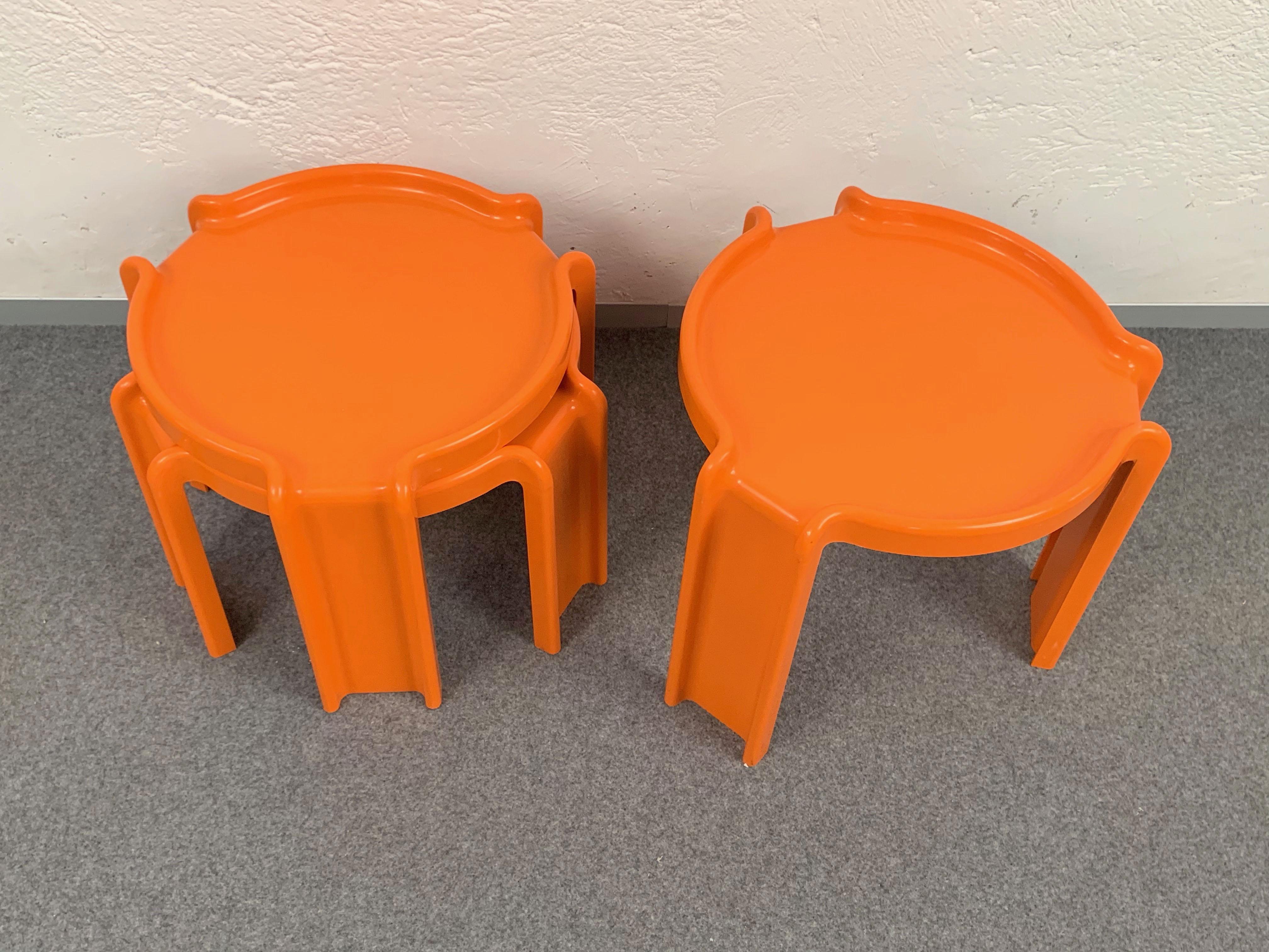 Giotto Stoppino Orange Plastic Interlocking Coffee Tables for Kartell, 1970s 5