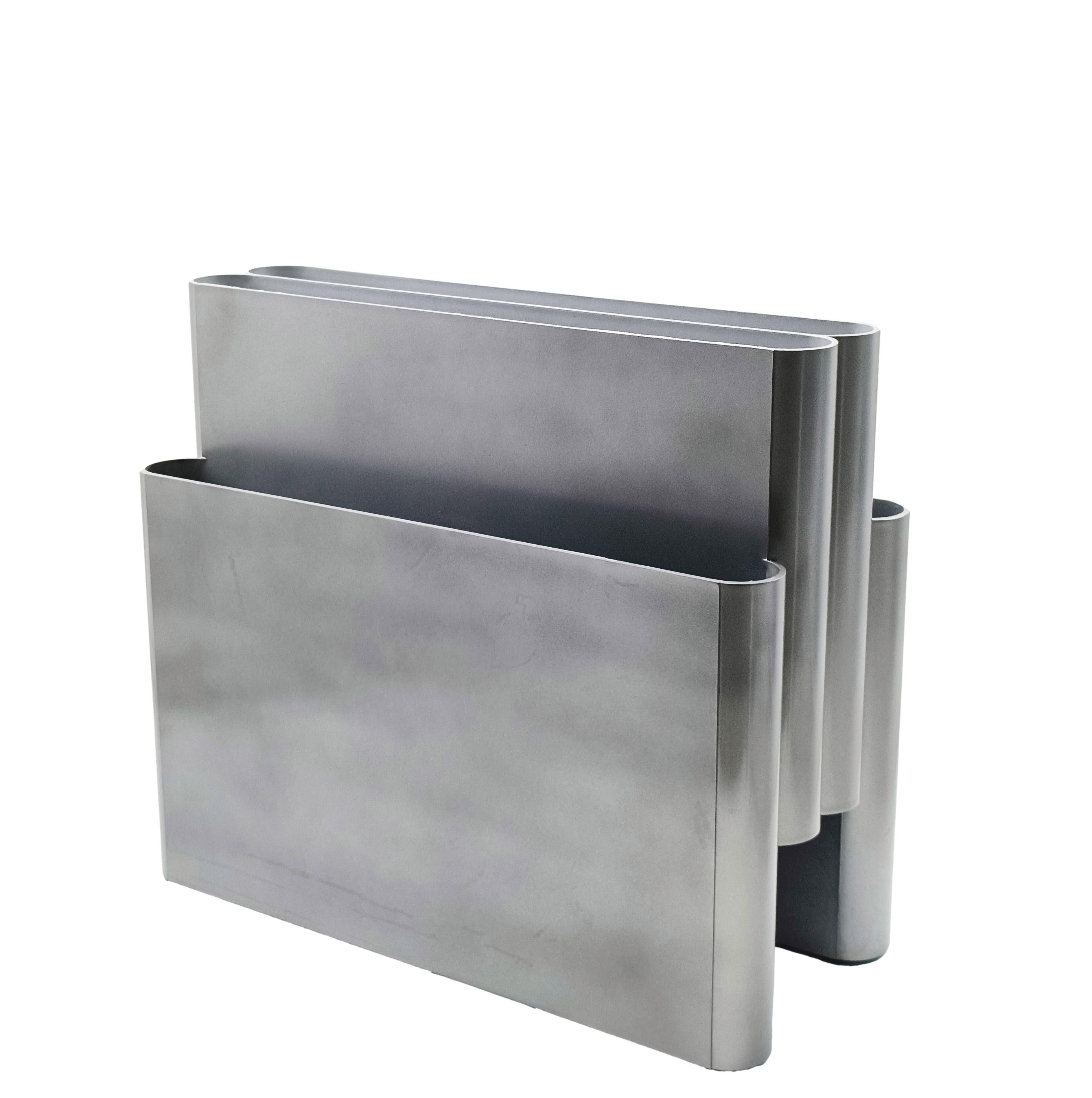 Mid-Century Modern Giotto Stoppino per Kartell Portariviste Argento Mod. 4676, Italia 1970s en vente