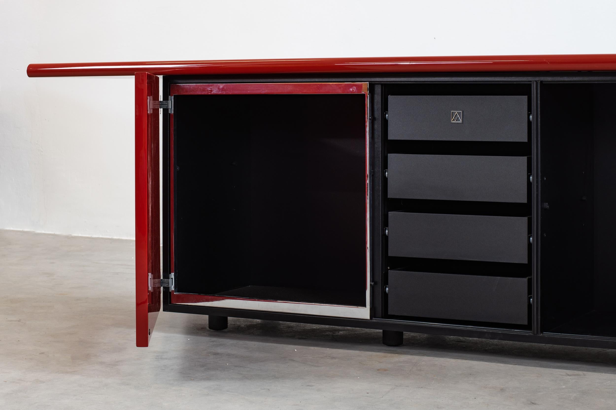 Lacquered Giotto Stoppino Sheraton Red Wooden Sideboard Acerbis, 1977, Italy