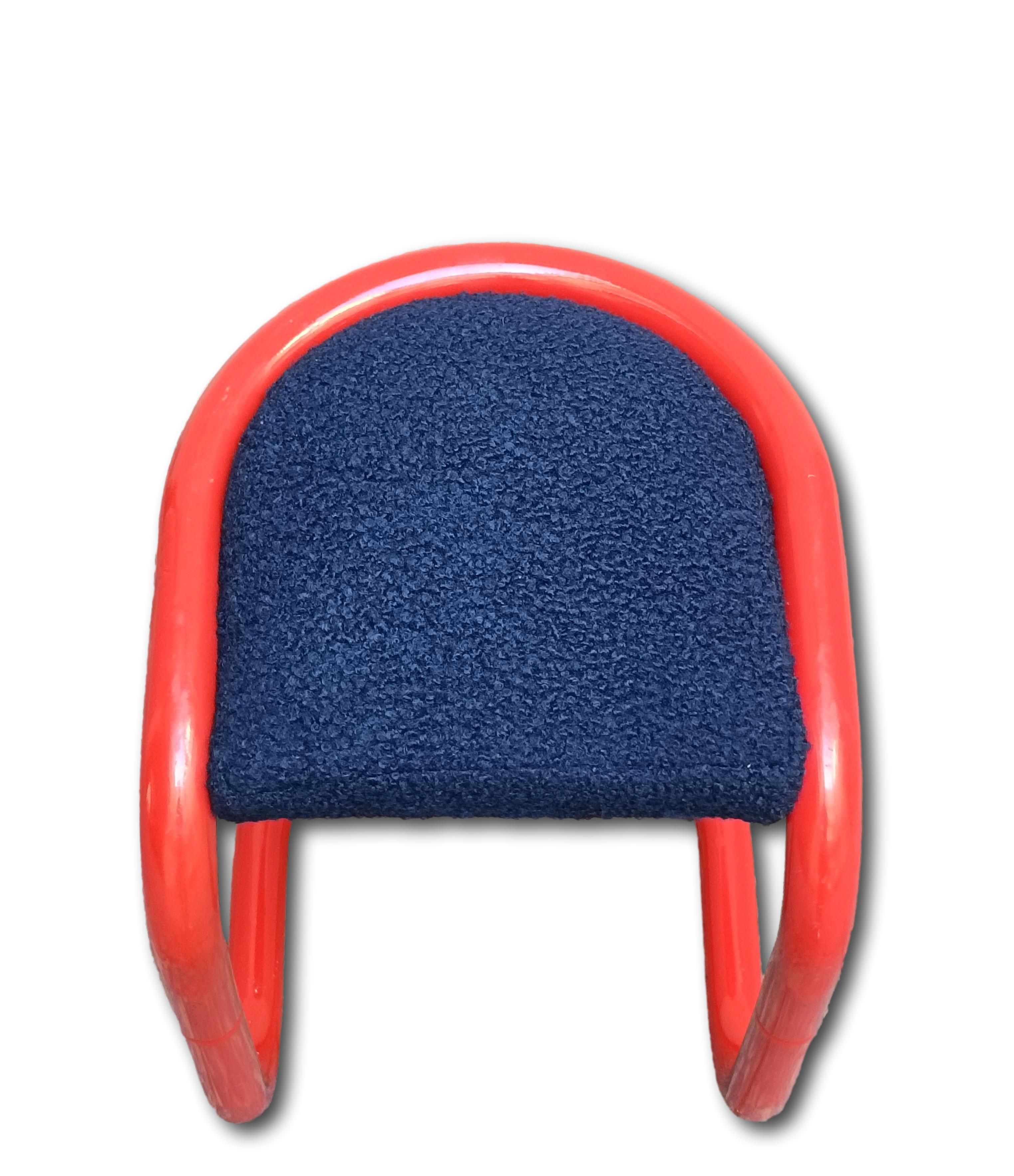 Métal Tabouret de bar Giotto Stoppino en métal tubulaire rouge et tissu bleu, années 1970 en vente
