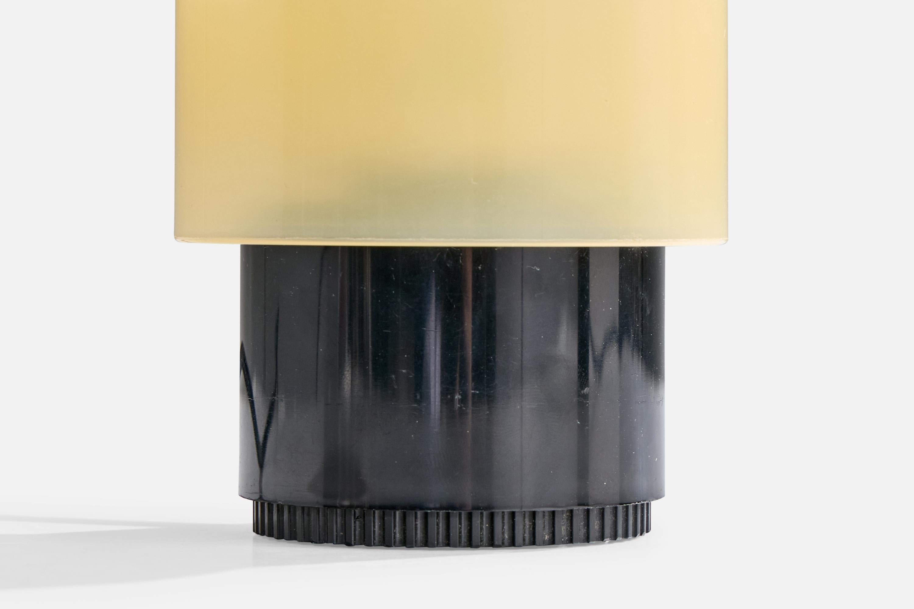 Giotto Stoppino, Tischlampen, Kunststoff, Italien, 1970er Jahre (Ende des 20. Jahrhunderts) im Angebot