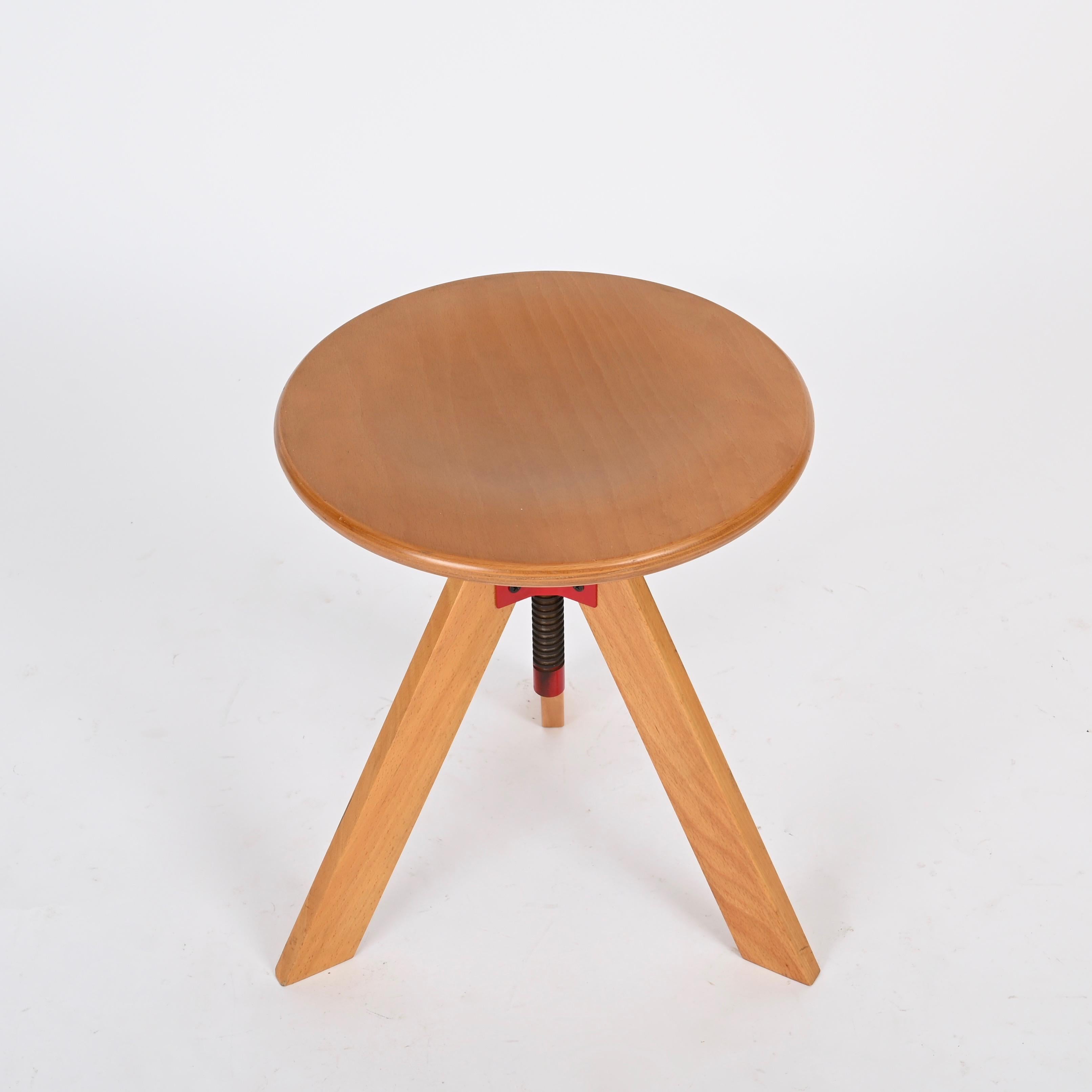 Legno Sgabello o tavolino girevole 