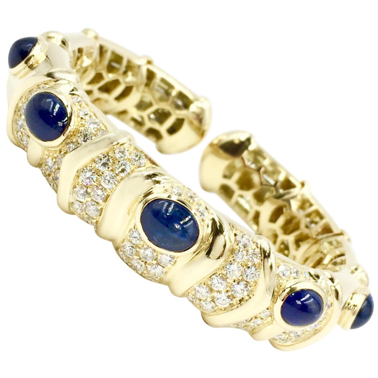 Giovane Blue Sapphire and Diamond 18 Karat Cuff Bracelet For Sale