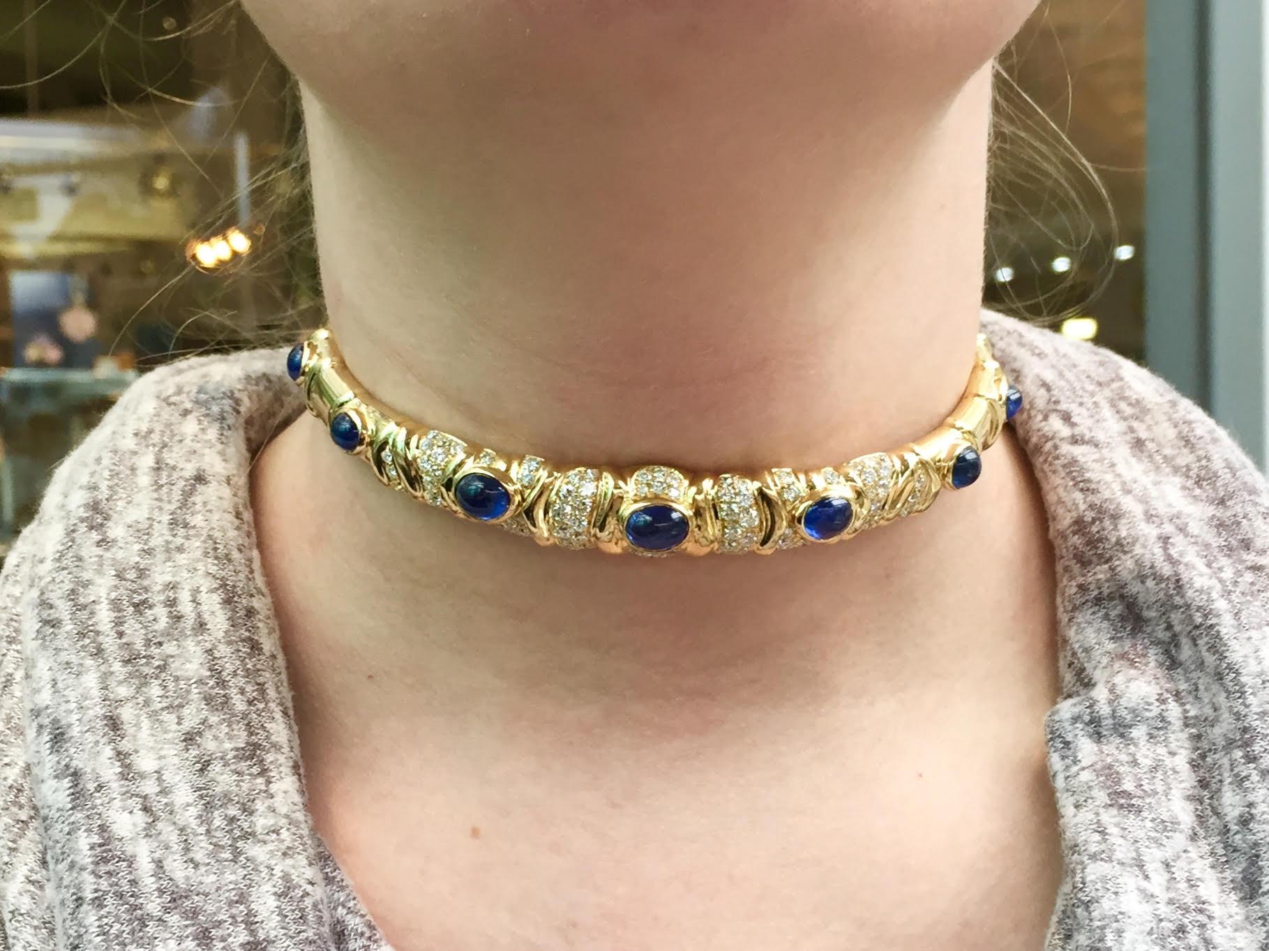 Giovane Blue Sapphire and Diamond 18 Karat Flexible Collar Necklace For Sale 5