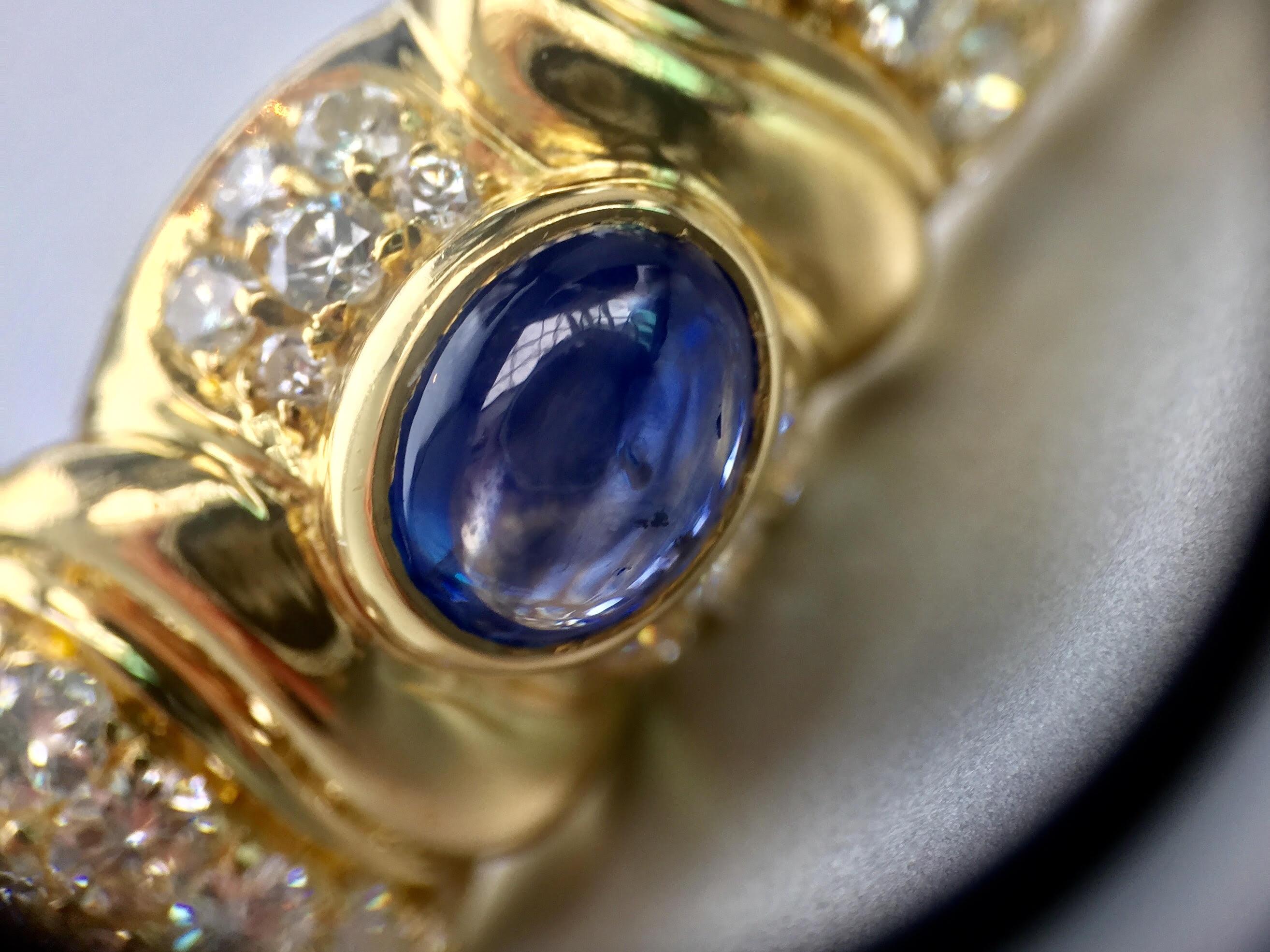 Giovane Blue Sapphire and Diamond 18 Karat Flexible Collar Necklace For Sale 1