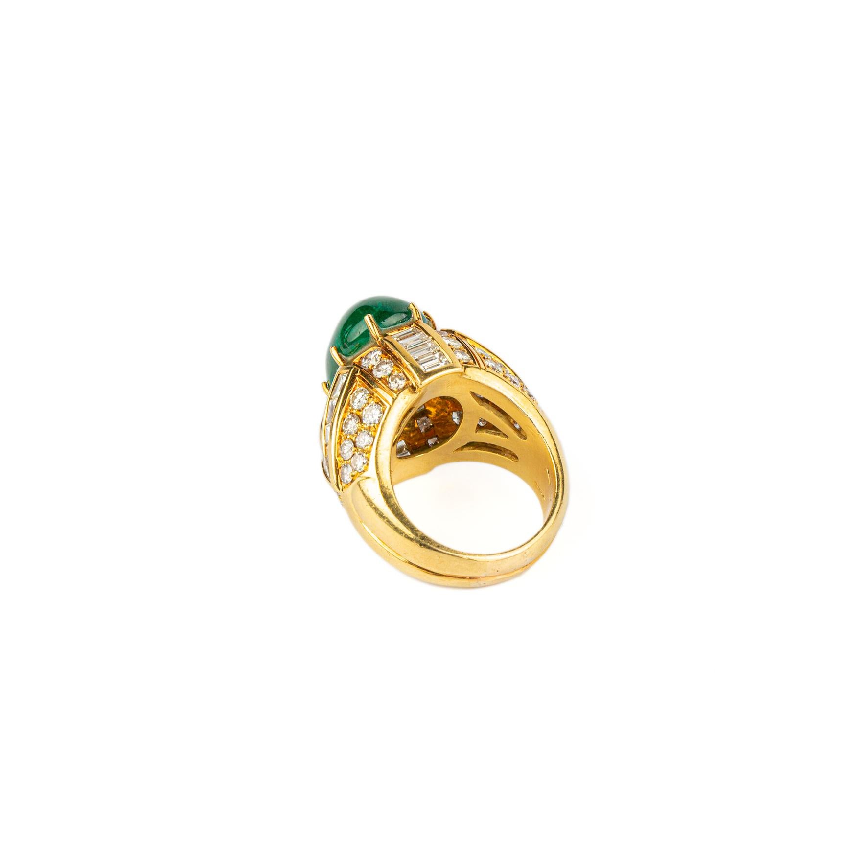 Giovane Cabochon Emerald Diamond Gold Ring In Excellent Condition For Sale In New York, NY