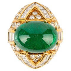 Vintage Giovane Cabochon Emerald Diamond Gold Ring
